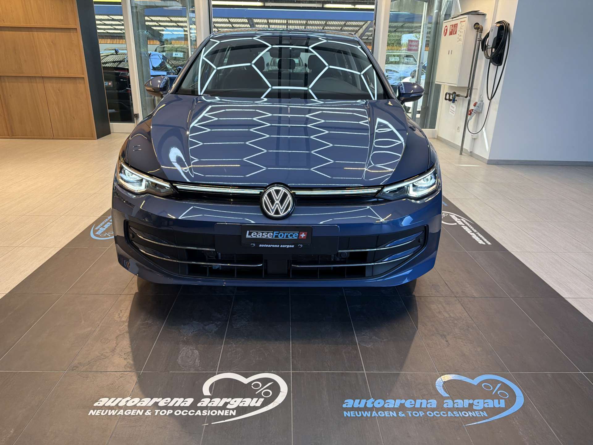 VW Golf 2.0 TDi Style DSG-Automat-image-10