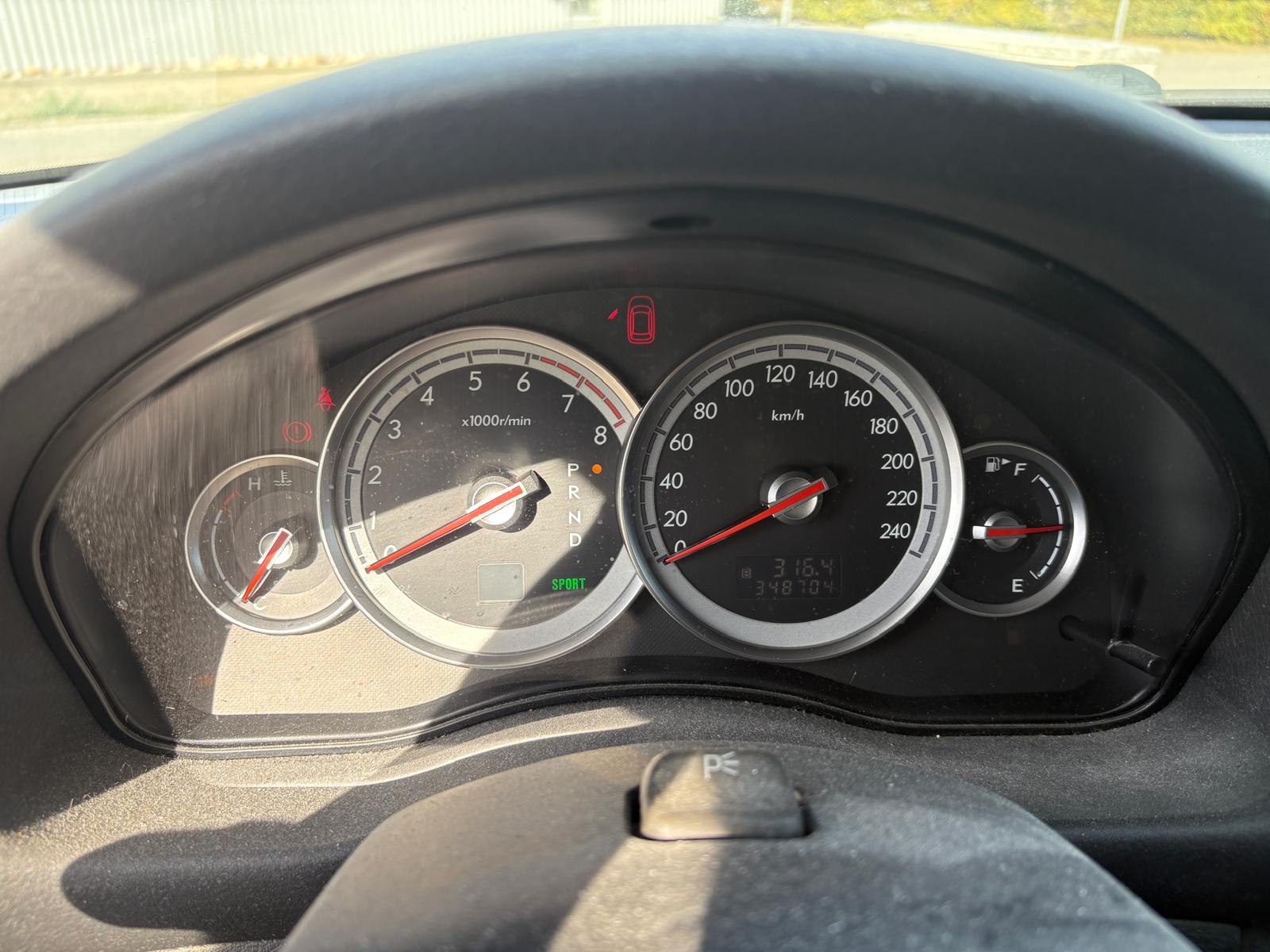 SUBARU Outback 2.5i AWD-image-6