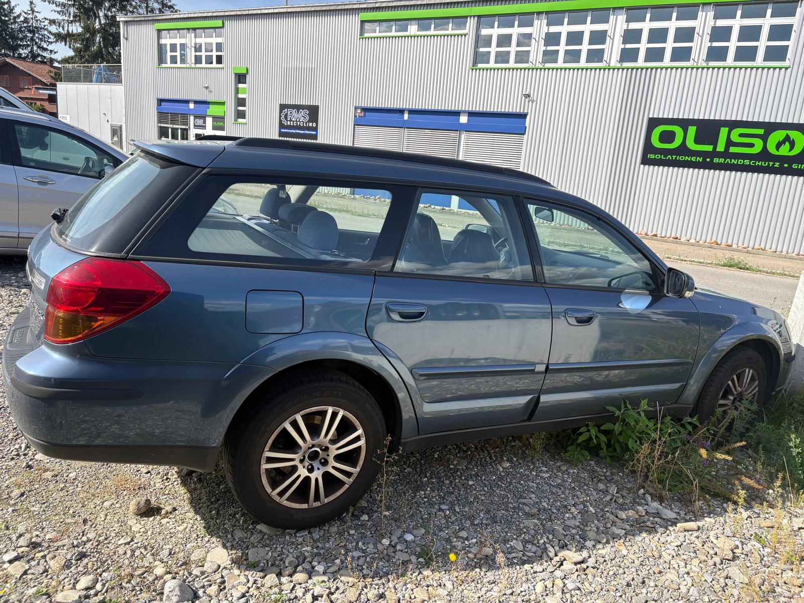 SUBARU Outback 2.5i AWD-image-1