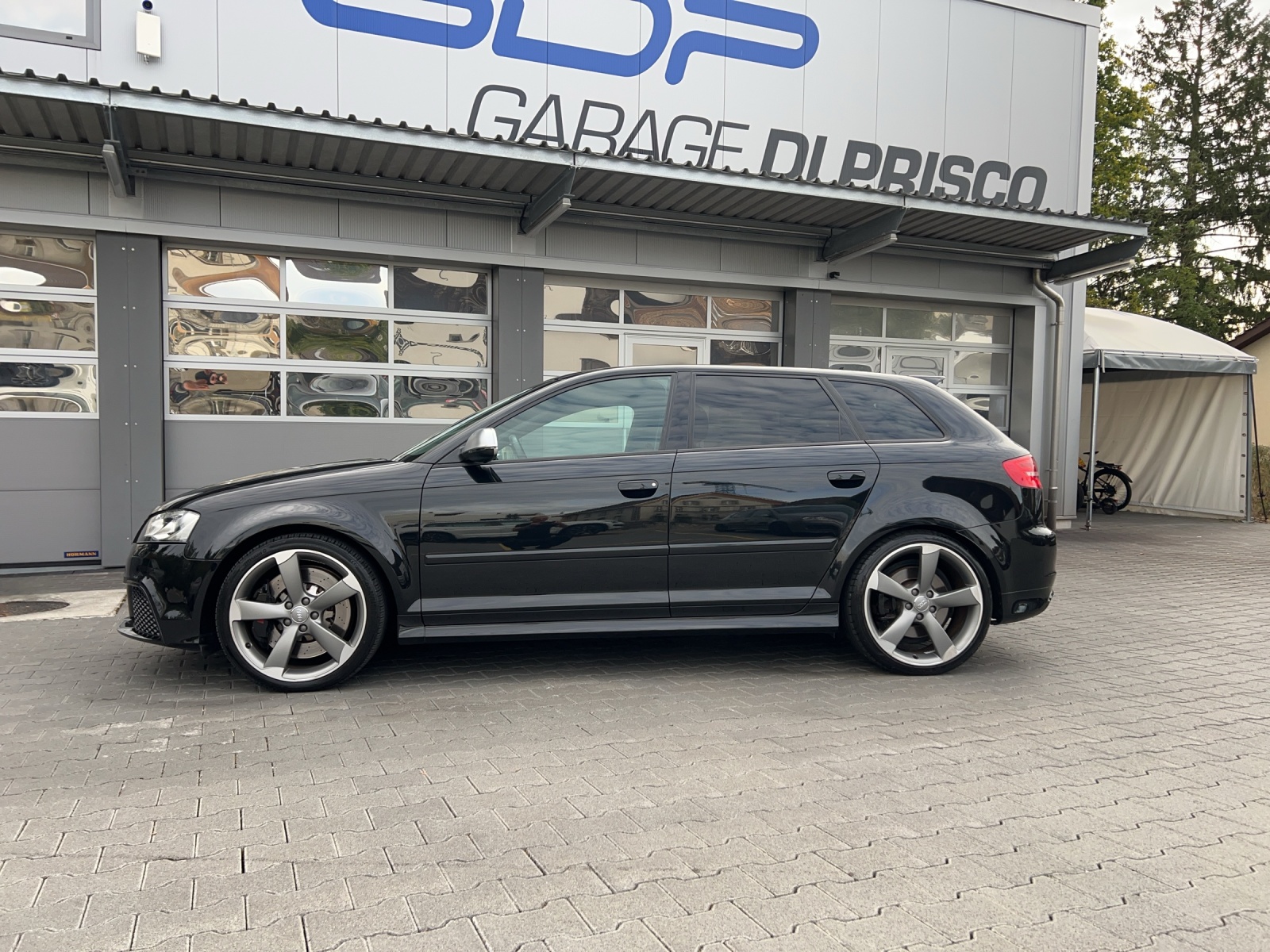 AUDI RS3 Sportback 2.5 TFSI quattro S-tronic-image-1