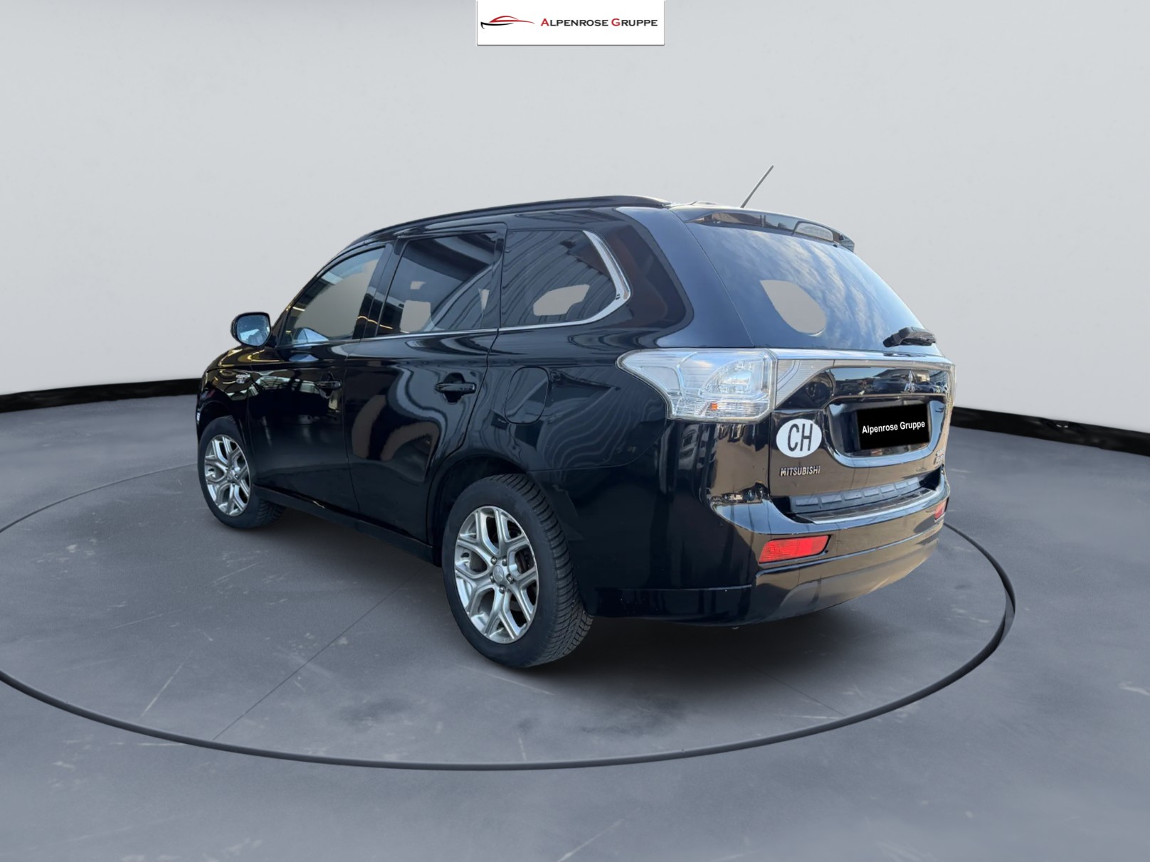 MITSUBISHI Outlander 2.0 PHEV Intense-image-4