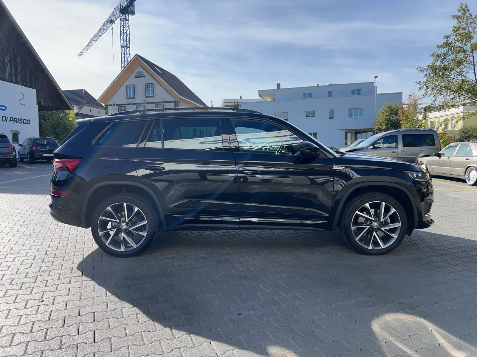 SKODA Kodiaq 2.0 TSI 4x4 SportLine-image-4