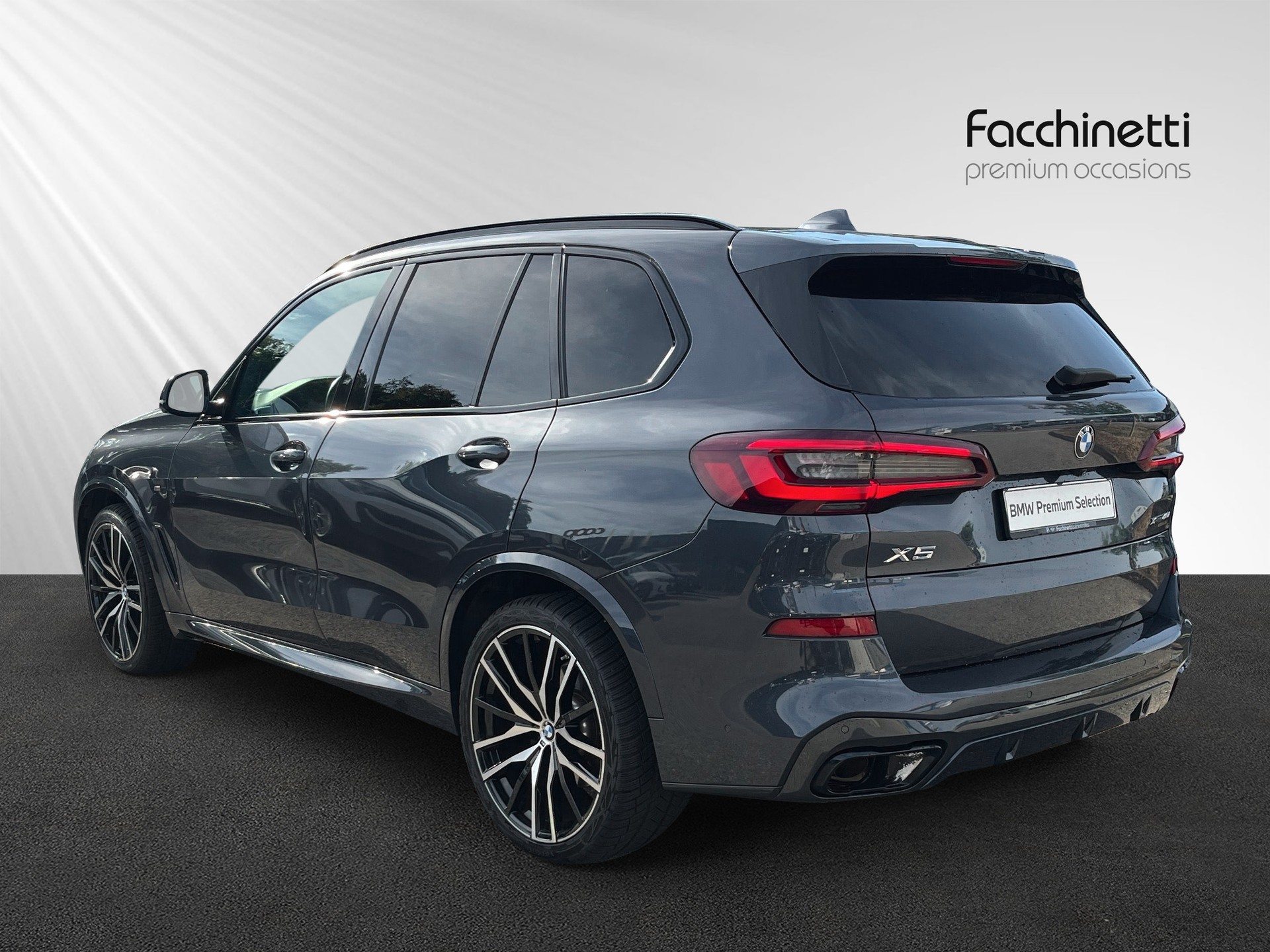 BMW X5 xDrive 48V 40i M Sport Steptronic-image-2