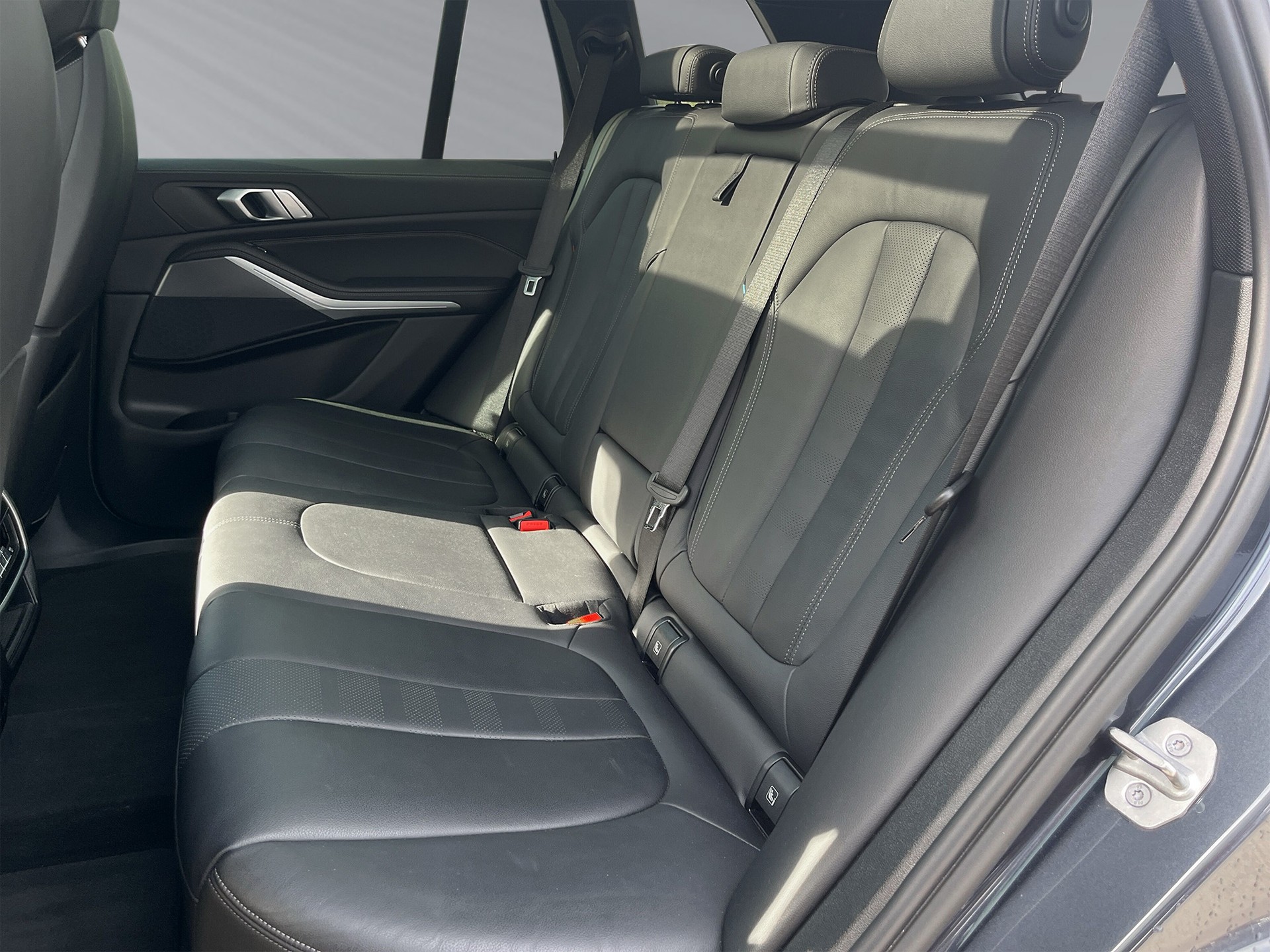 BMW X5 xDrive 48V 40i M Sport Steptronic-image-6