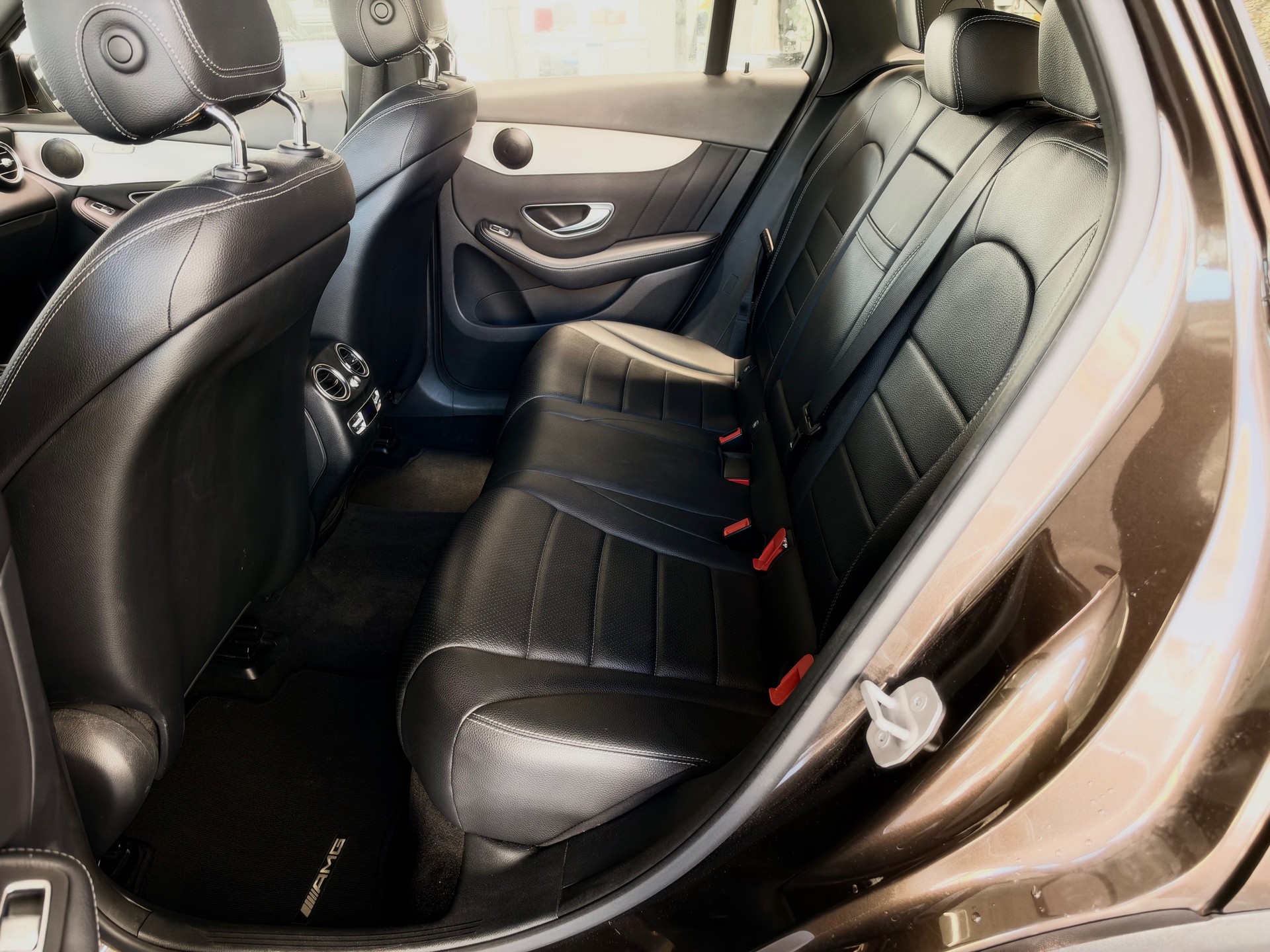 MERCEDES-BENZ GLC 220 d Exclusive 4Matic 9G-Tronic-image-9