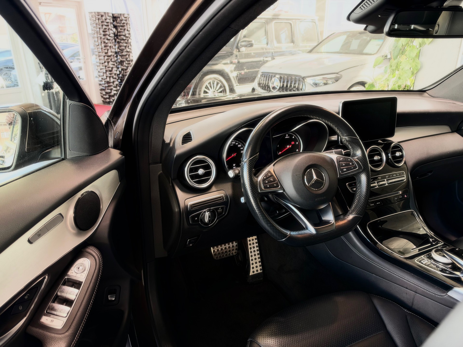 MERCEDES-BENZ GLC 220 d Exclusive 4Matic 9G-Tronic-image-7