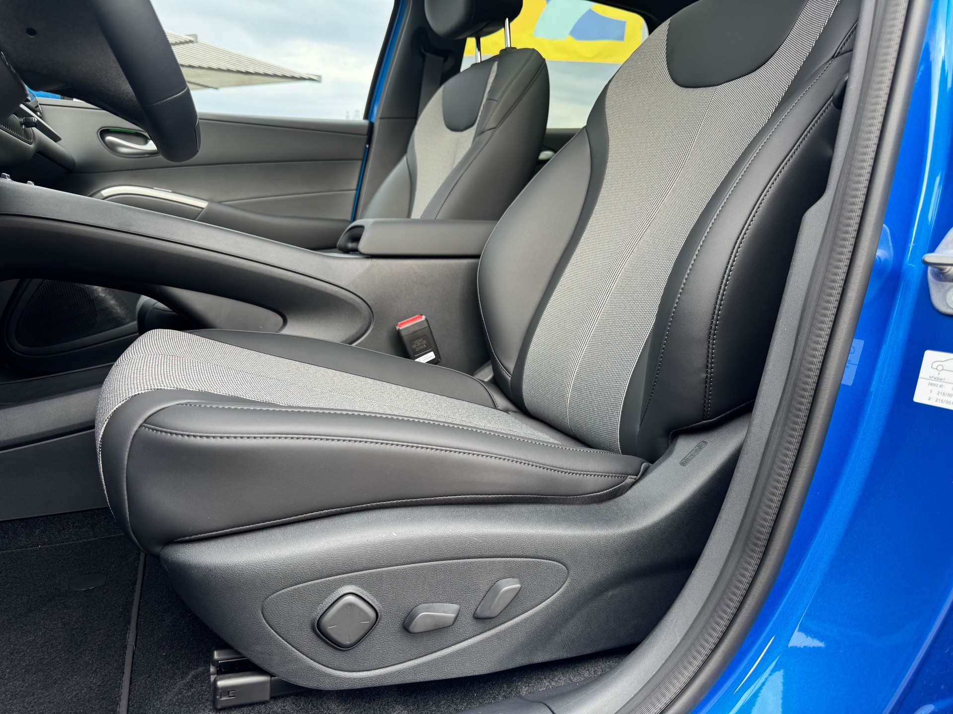 BYD Dolphin G DM-i Comfort-image-13