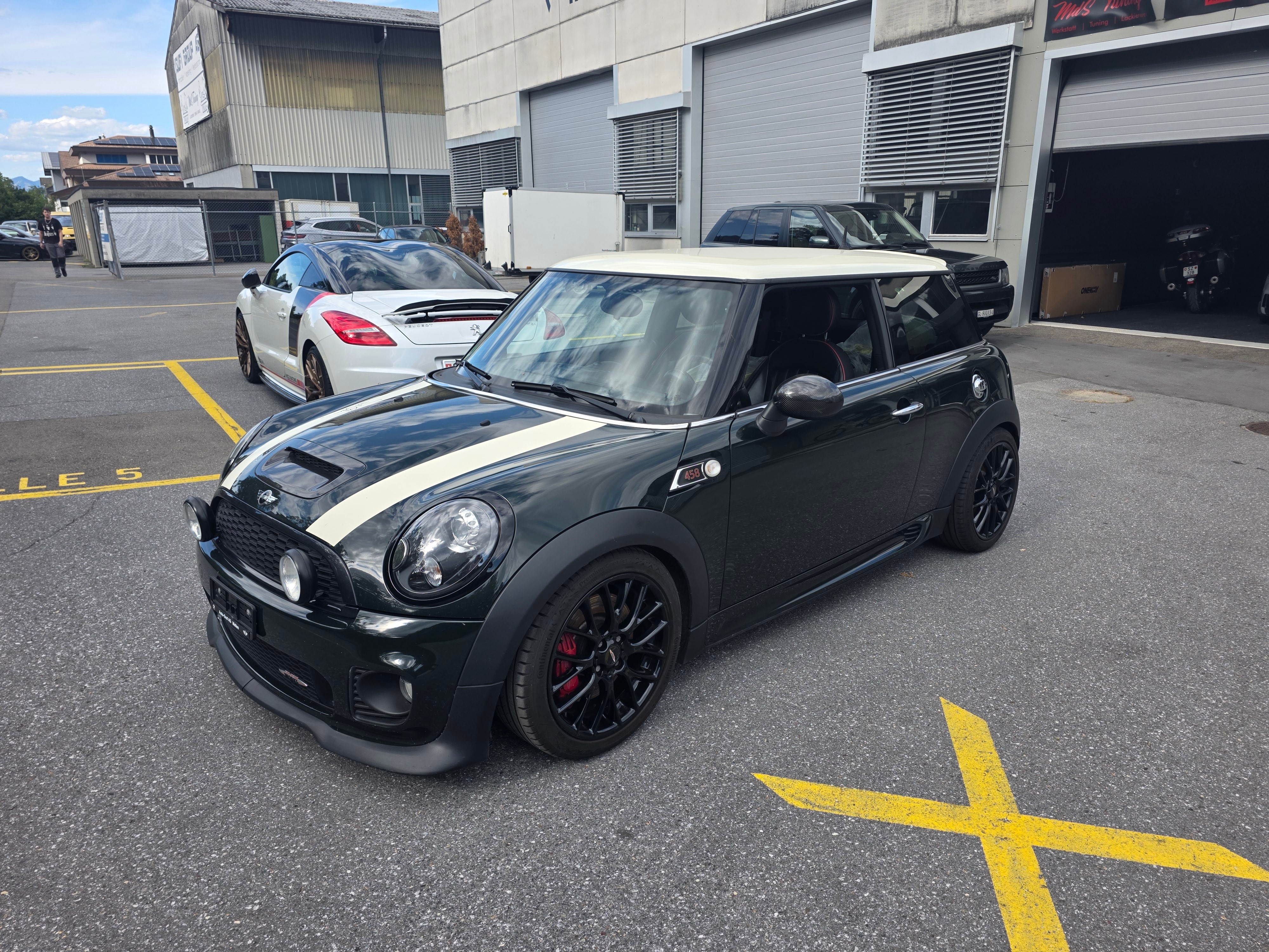 Car photo