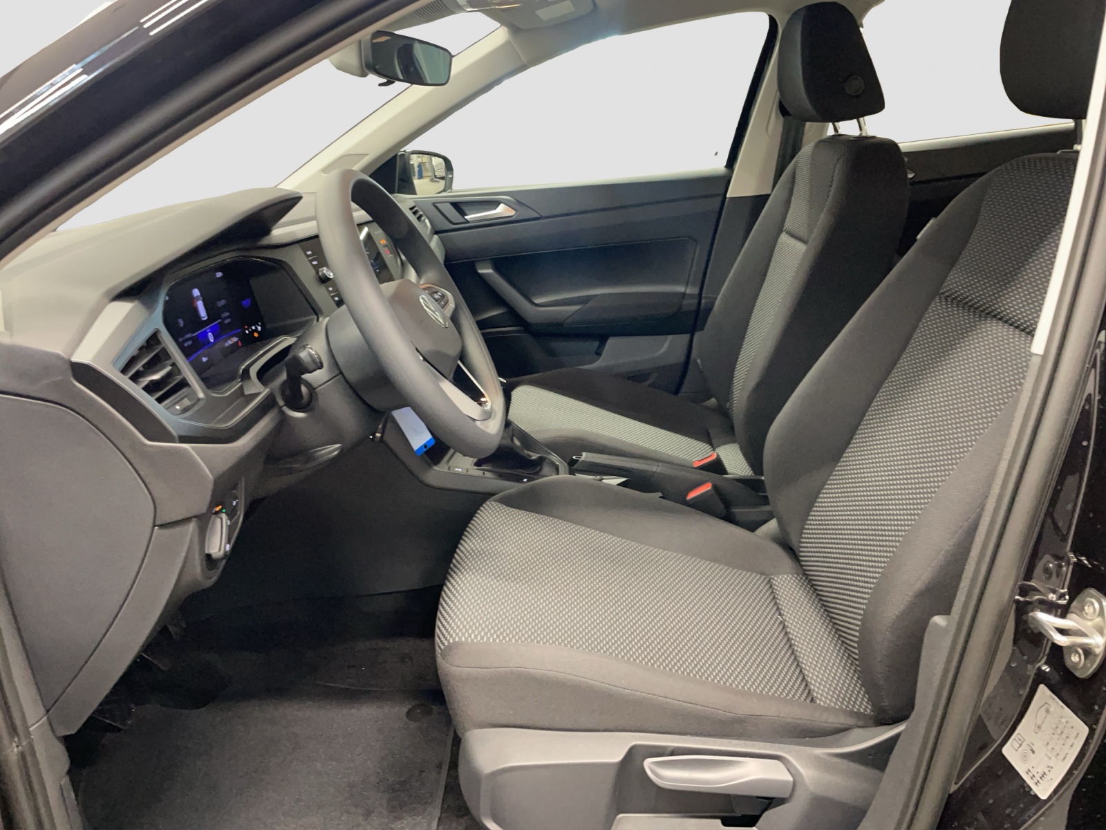 VW Polo 1.0 TSI Trend-image-8