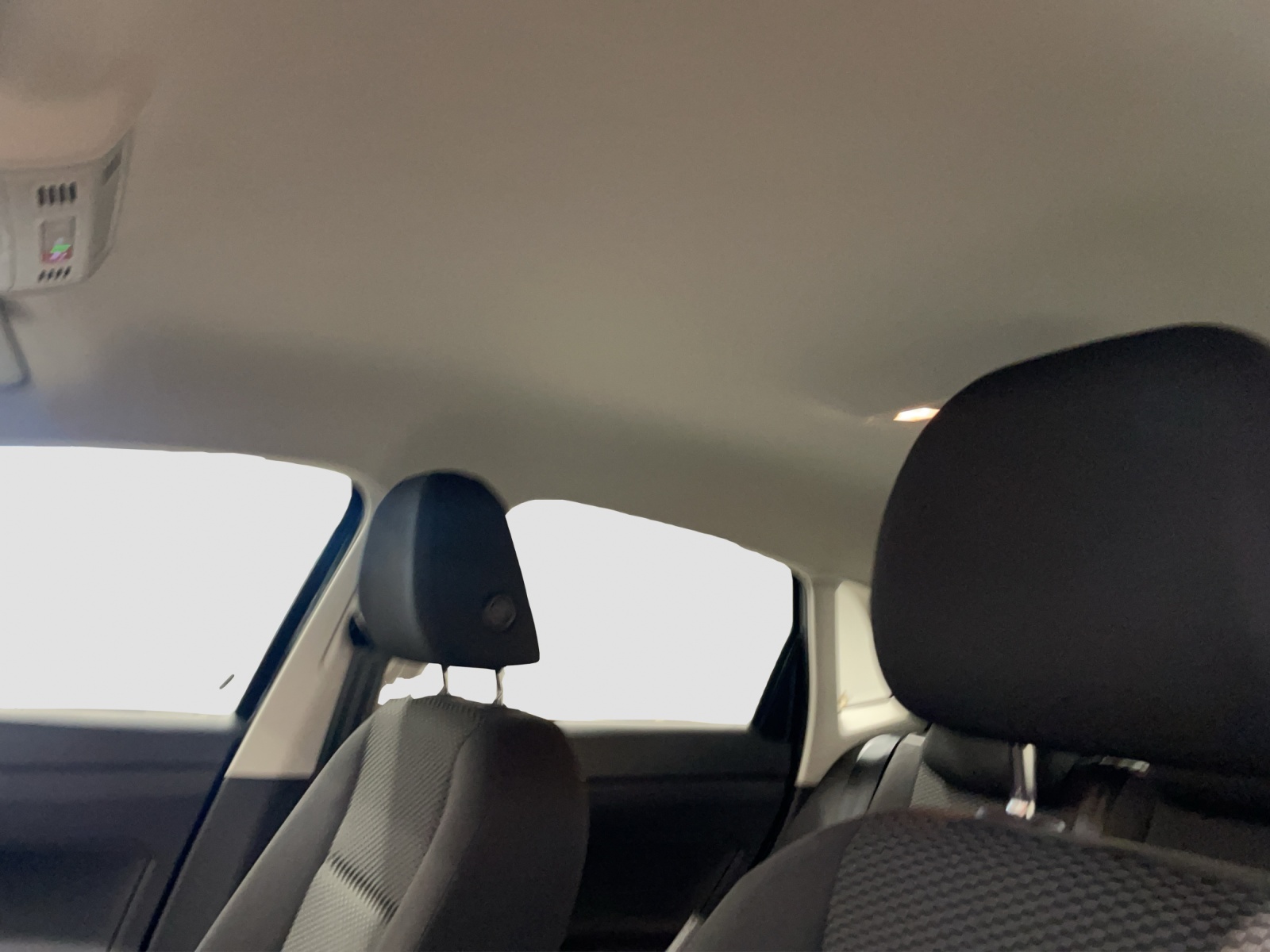 VW Polo 1.0 TSI Trend-image-15