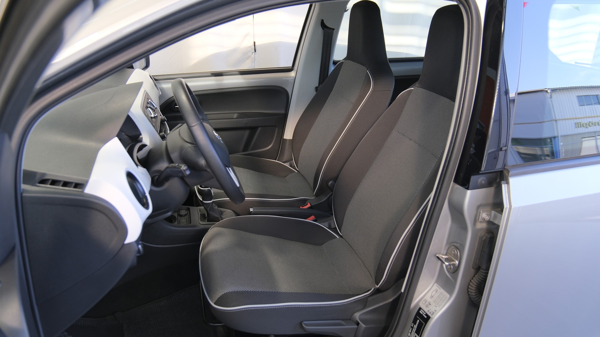 SEAT Mii 1.0 Chic E-Eco-image-3