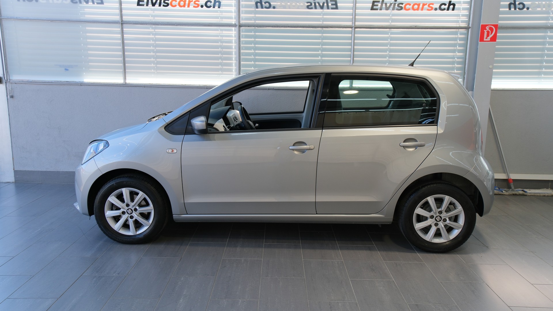 SEAT Mii 1.0 Chic E-Eco-image-8
