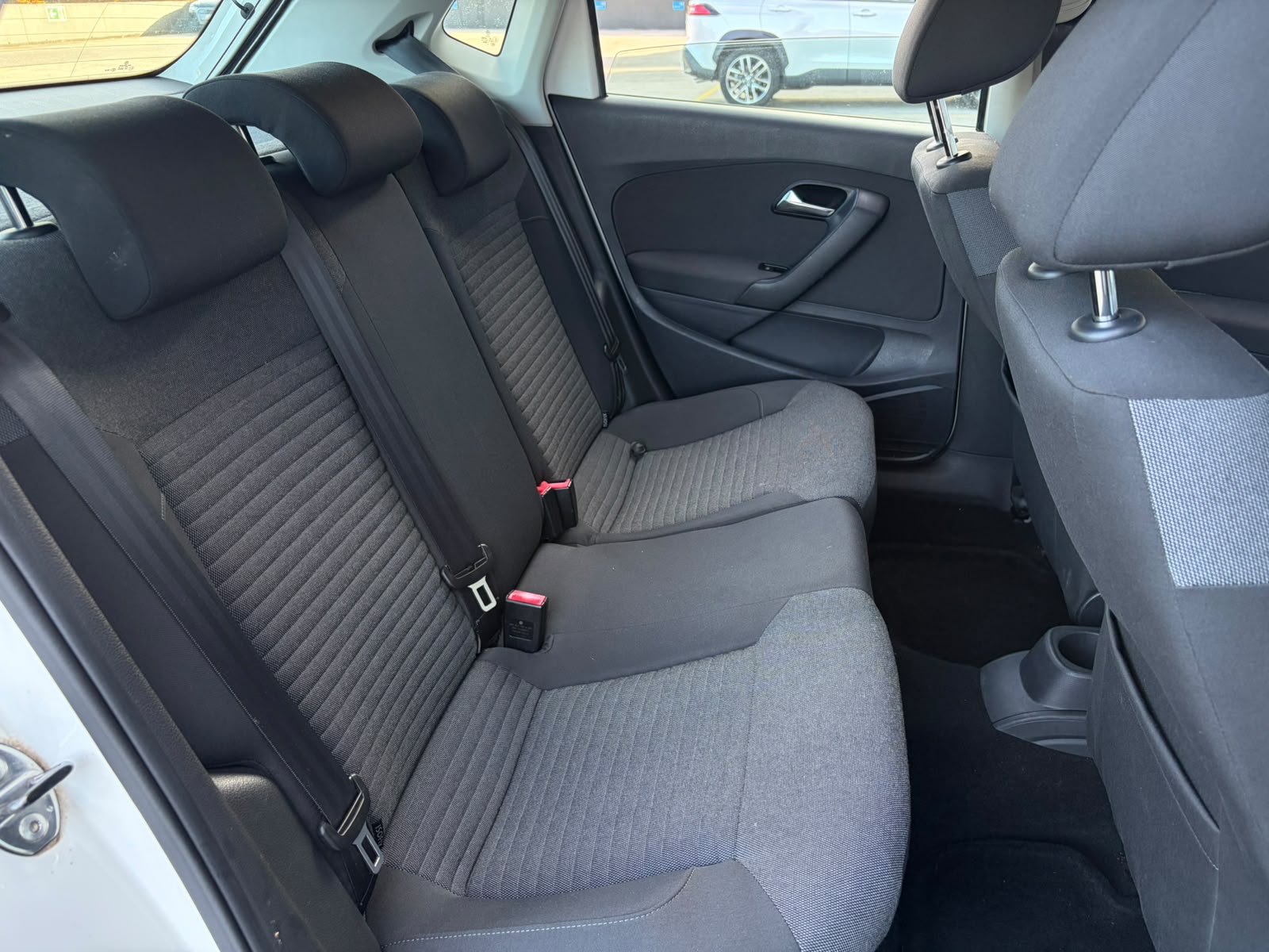 VW Polo 1.6 TDI Comfortline-image-13