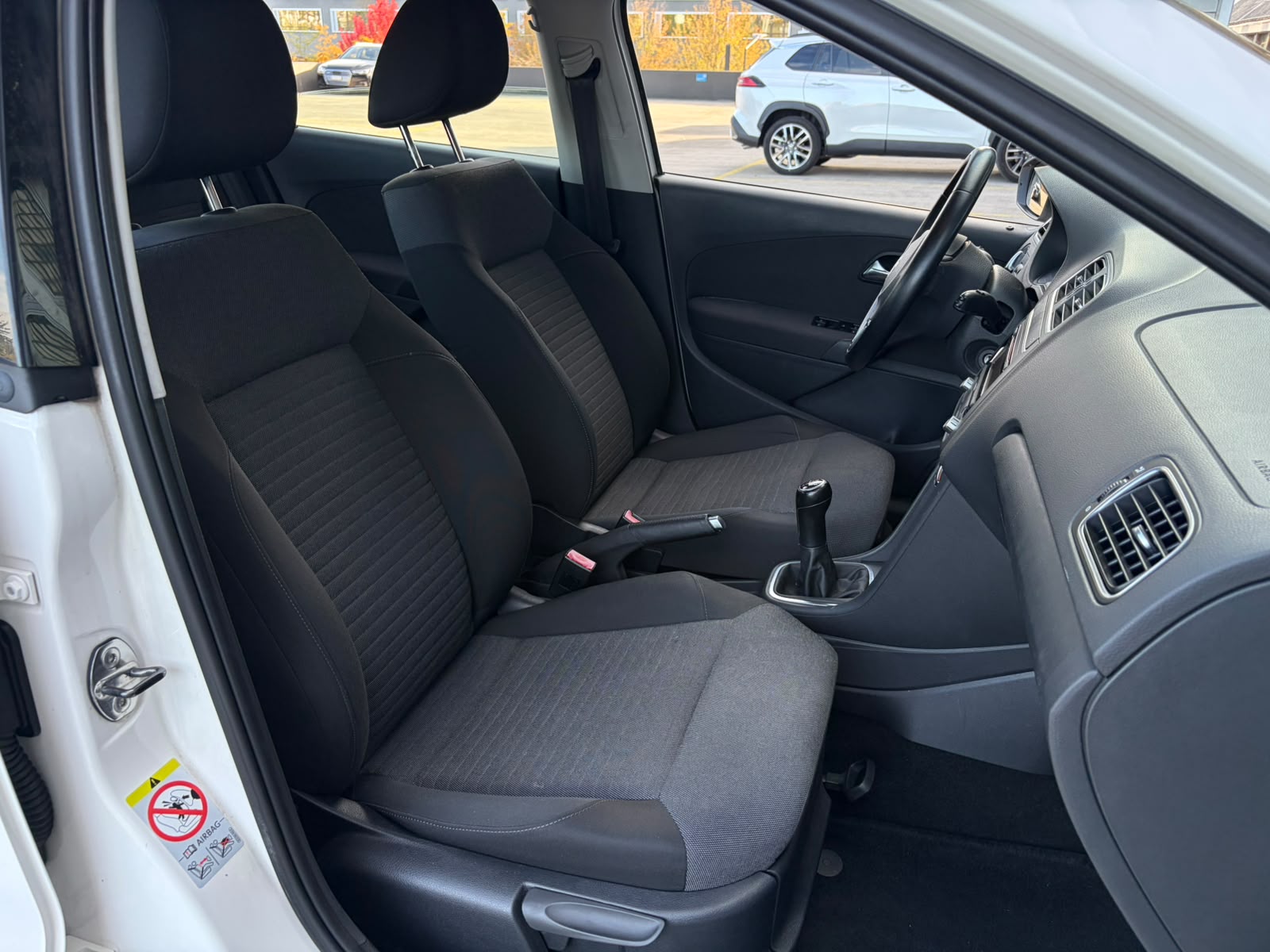 VW Polo 1.6 TDI Comfortline-image-12