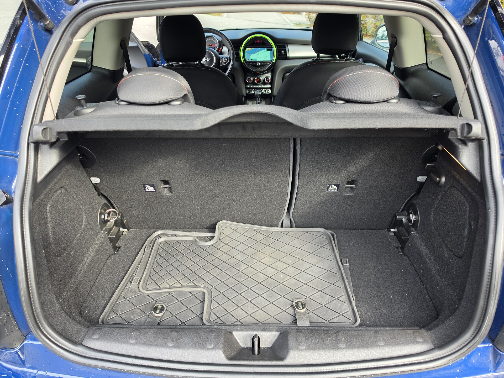 MINI Cooper-image-9