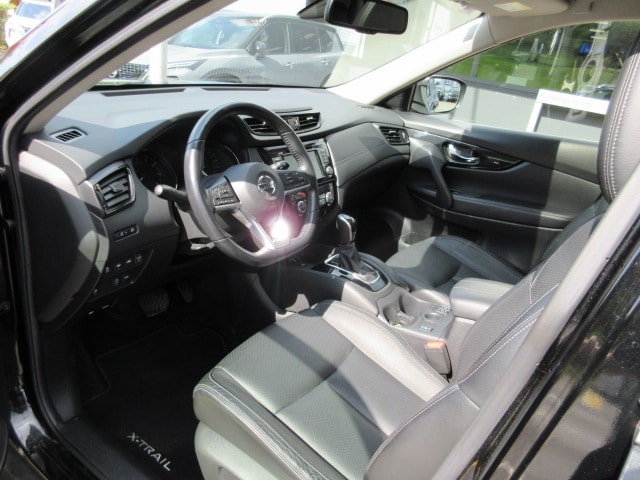 NISSAN X-Trail 1.3 DIG-T Tekna-image-4