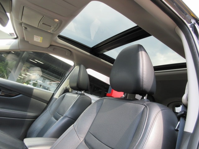NISSAN X-Trail 1.3 DIG-T Tekna-image-5