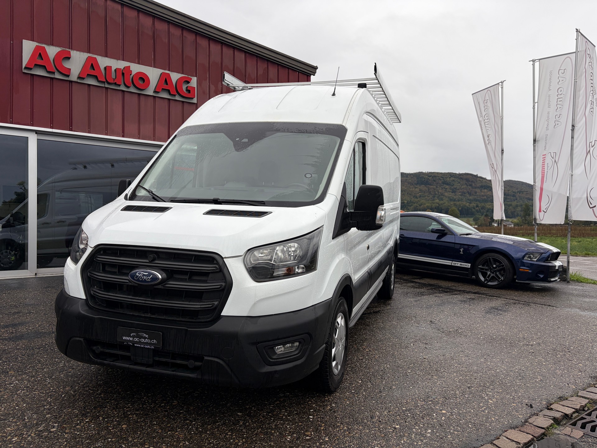 FORD Transit Van 330 L3 Trend 2.0 TDCi 130 FWD-image-1