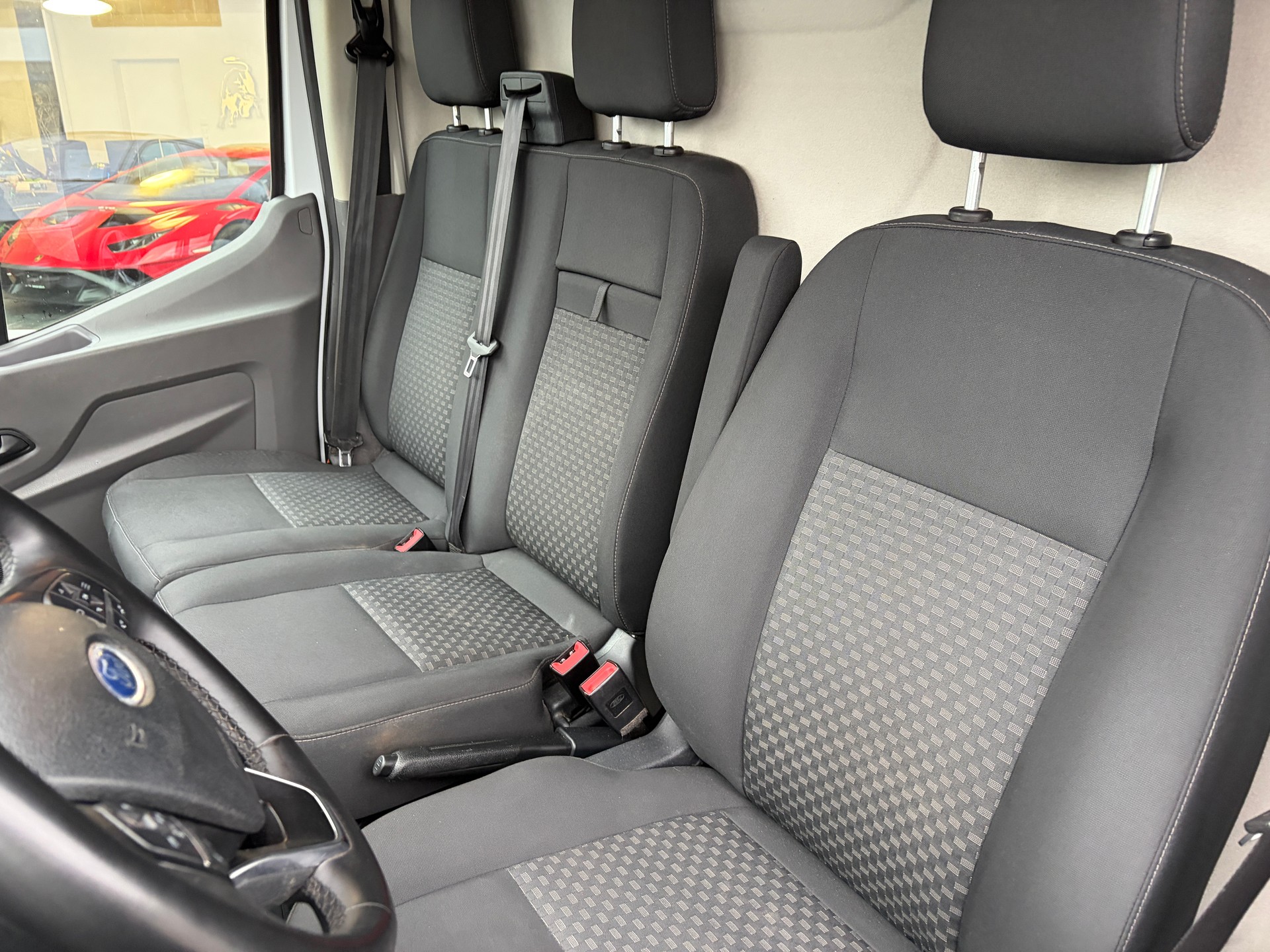 FORD Transit Van 330 L3 Trend 2.0 TDCi 130 FWD-image-19