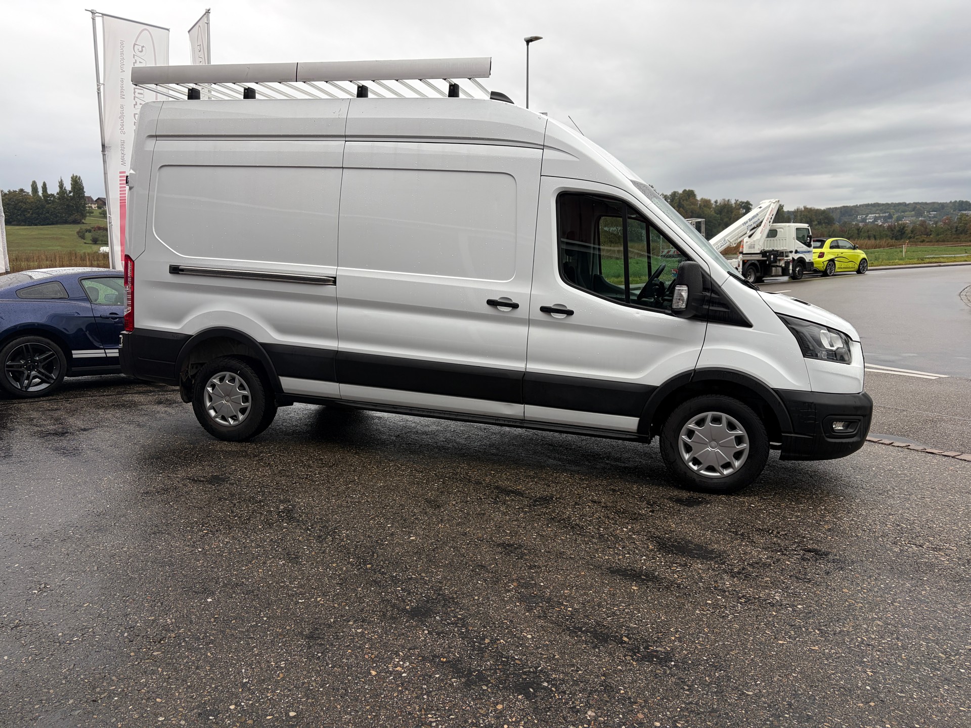 FORD Transit Van 330 L3 Trend 2.0 TDCi 130 FWD-image-6