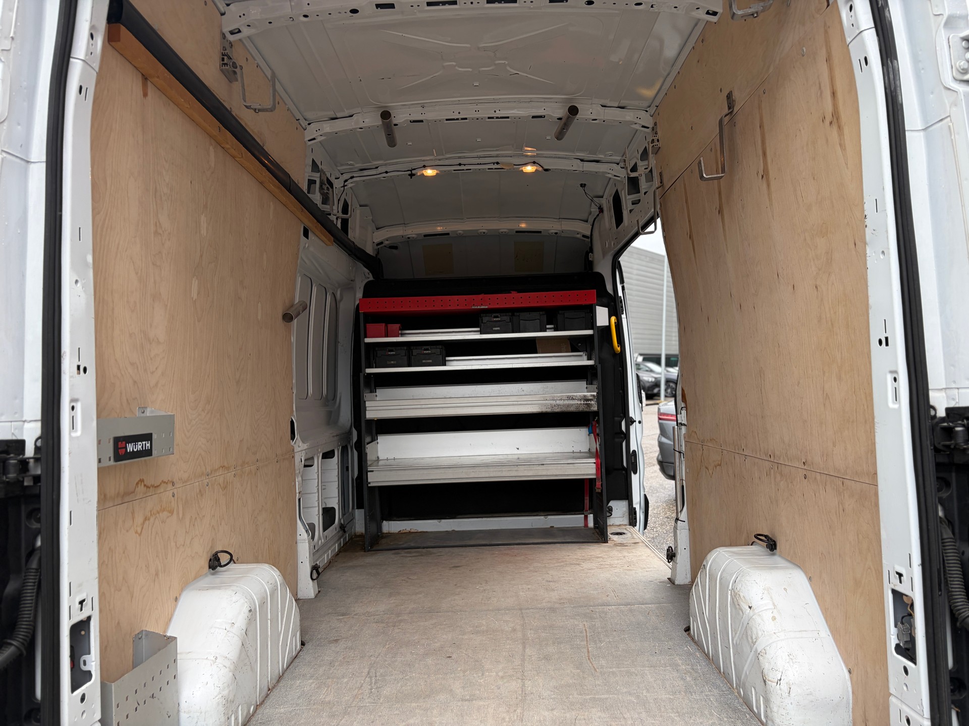 FORD Transit Van 330 L3 Trend 2.0 TDCi 130 FWD-image-9