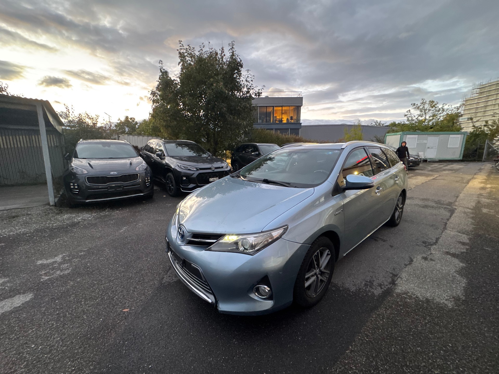 TOYOTA Auris Touring Sports 1.8 16V HSD Linea Sol-image-5