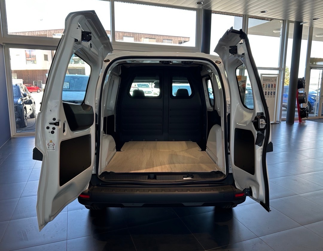 RENAULT Kangoo Van 1.3TCe Standard L2 130 PF Extra-image-5