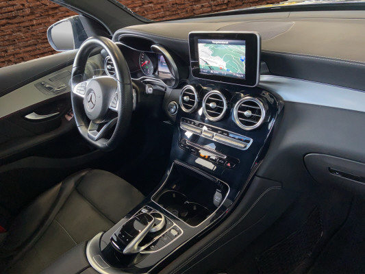 MERCEDES-BENZ GLC Coupé 300 AMG 4Matic-image-14