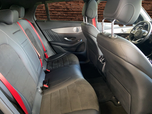 MERCEDES-BENZ GLC Coupé 300 AMG 4Matic-image-12