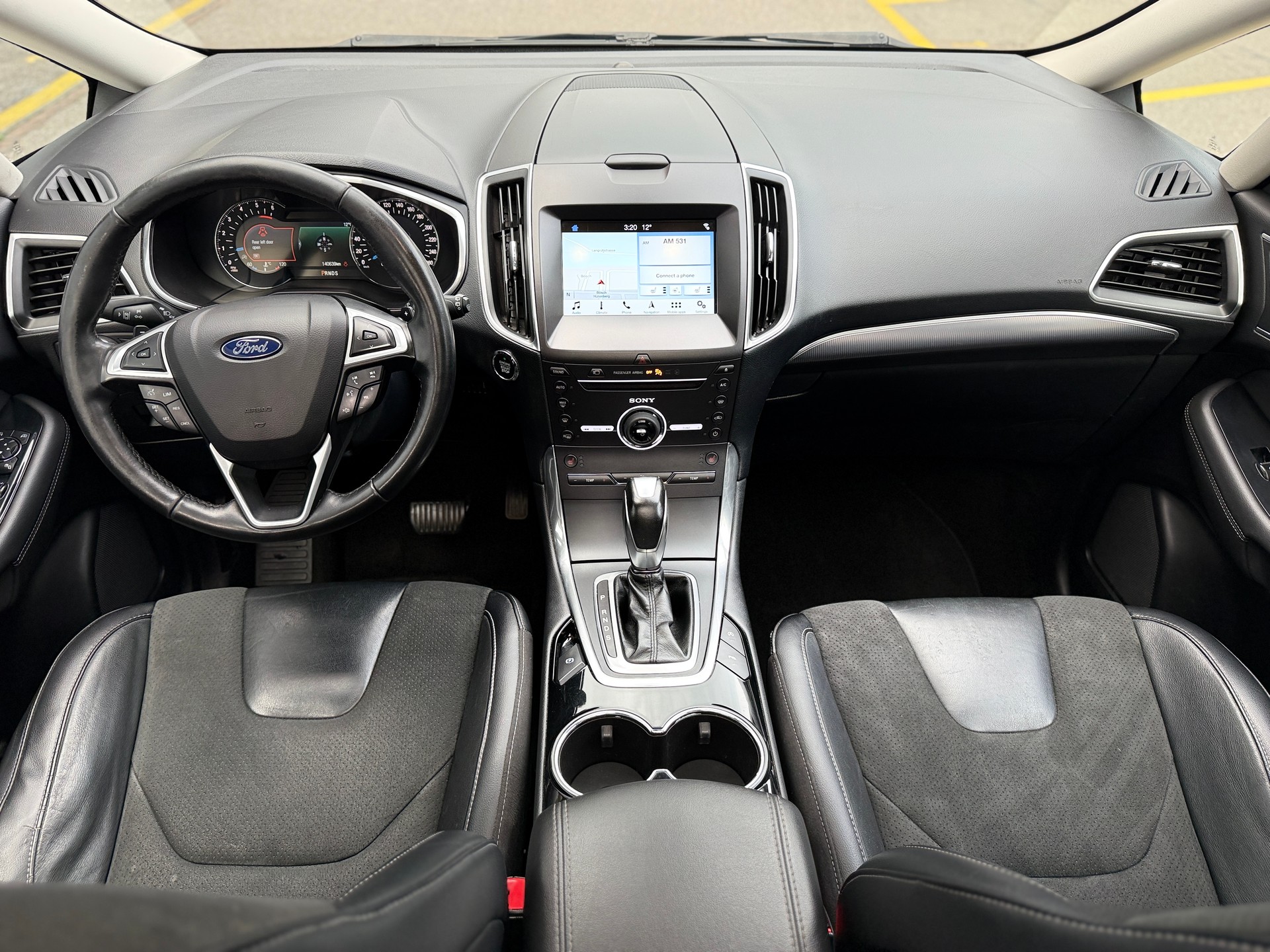 FORD S-Max 2.0 TDCi Trend AWD PoweShift * 7 Plätzer *-image-11