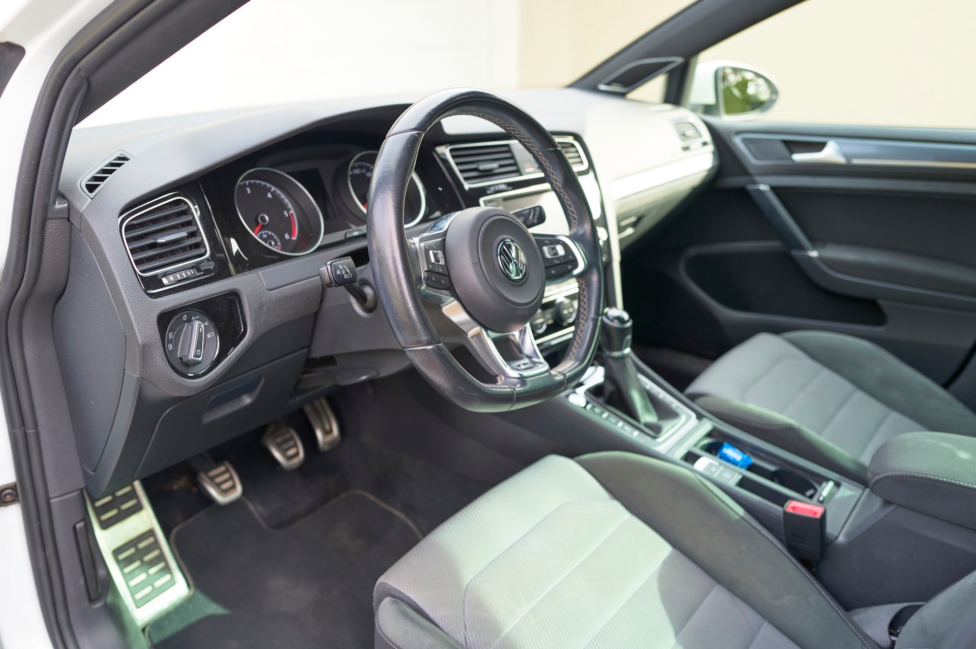 VW 2.0 TDI Allstar R-Line 4m-image-5