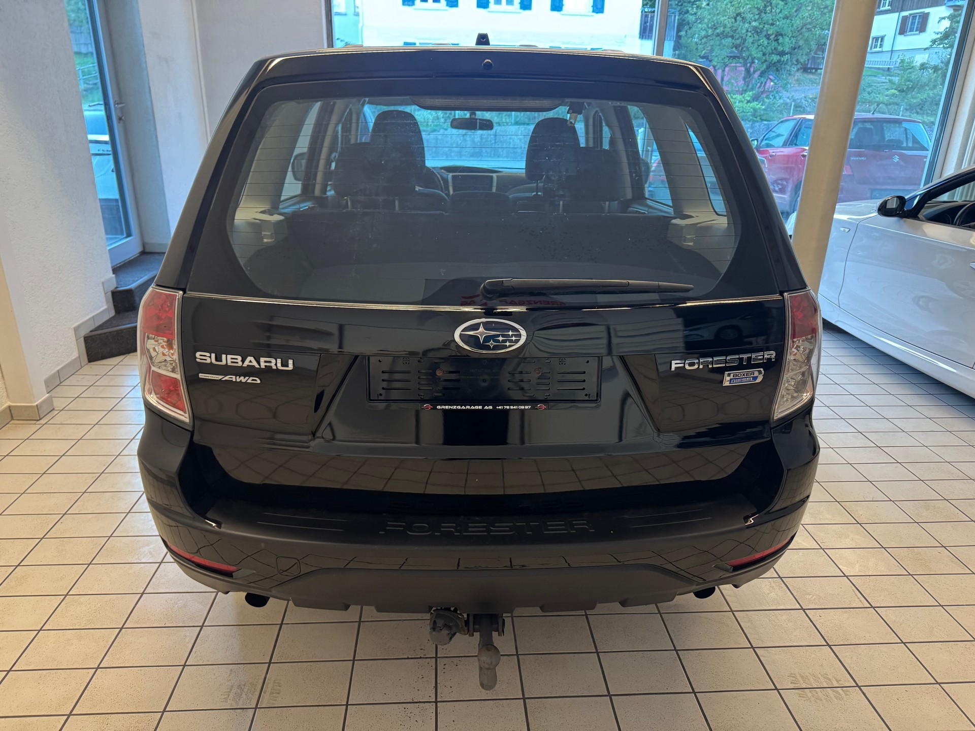 SUBARU Forester 2.0D XS Comfort-image-4