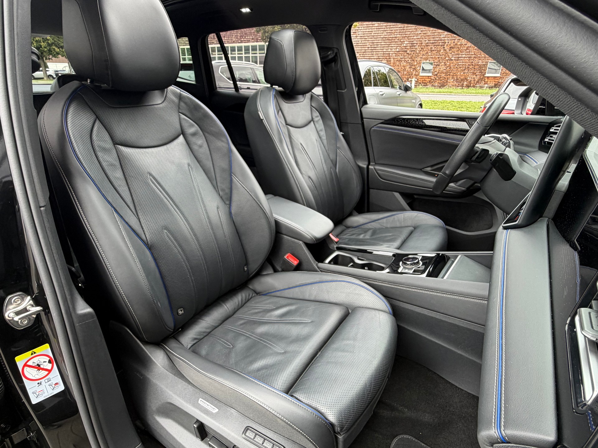 VW Tiguan 2.0 TSI DSG R-Line 4Motion-image-21
