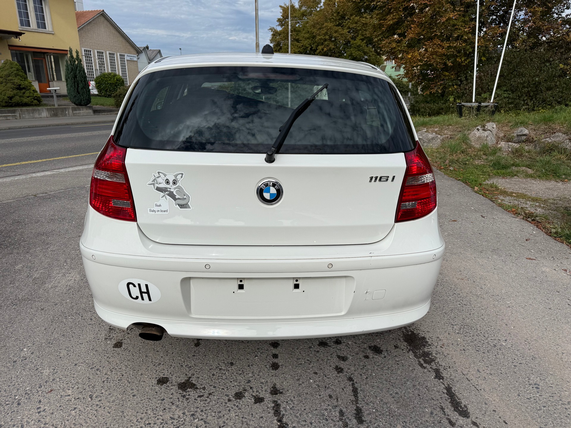 BMW 116i-image-4
