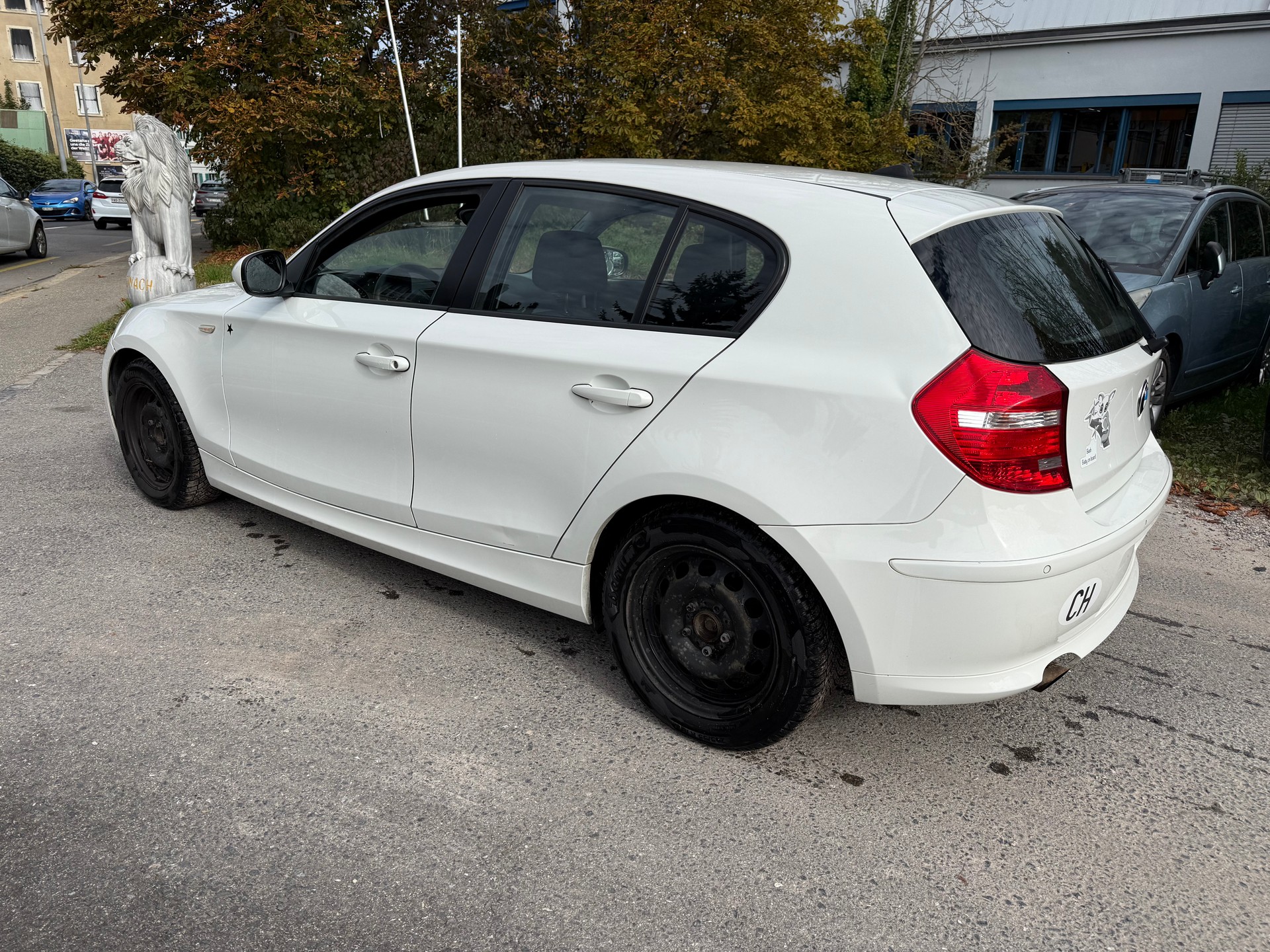 BMW 116i-image-3