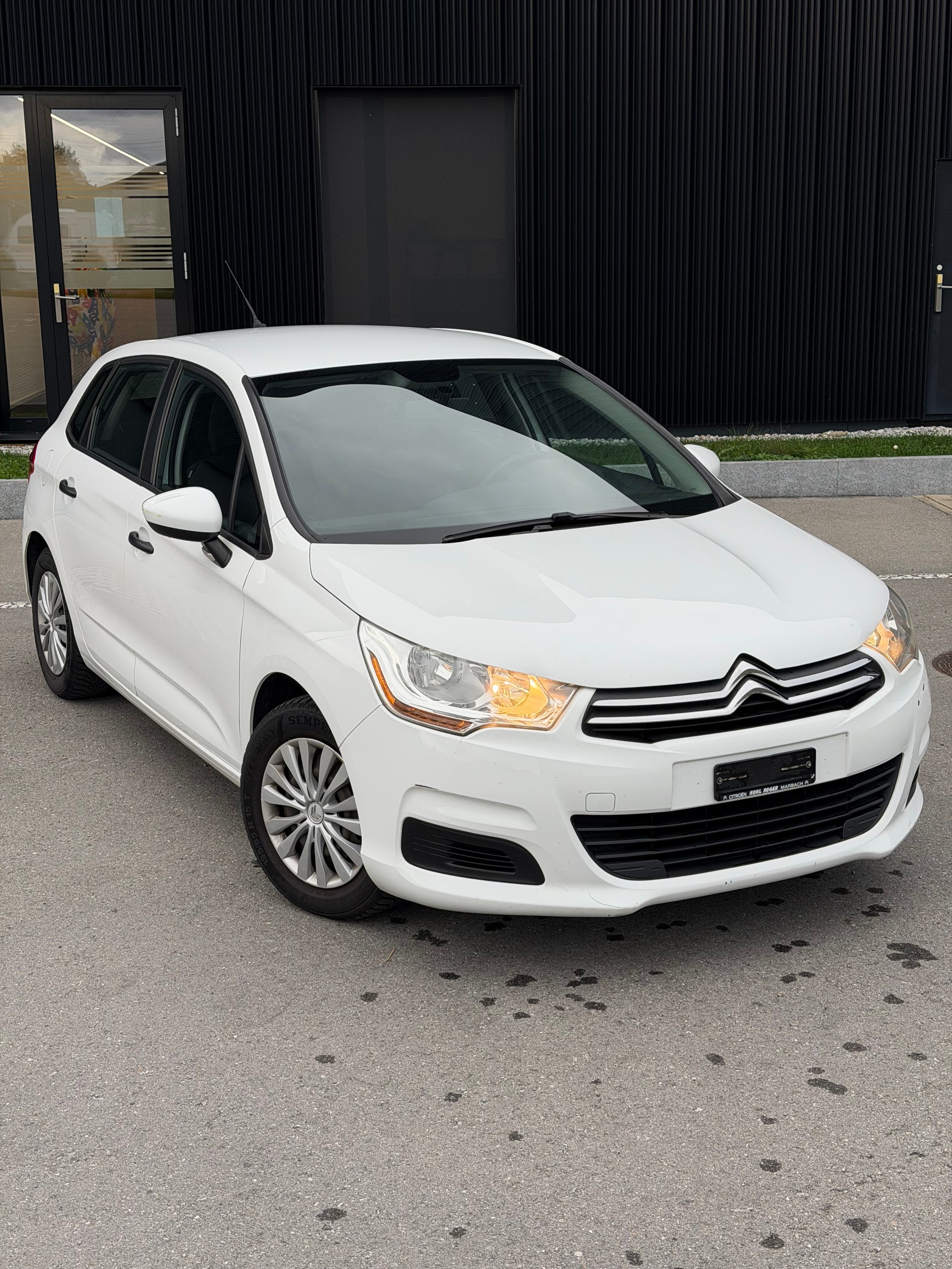 CITROEN C4 1.4 VTi Live-image-10