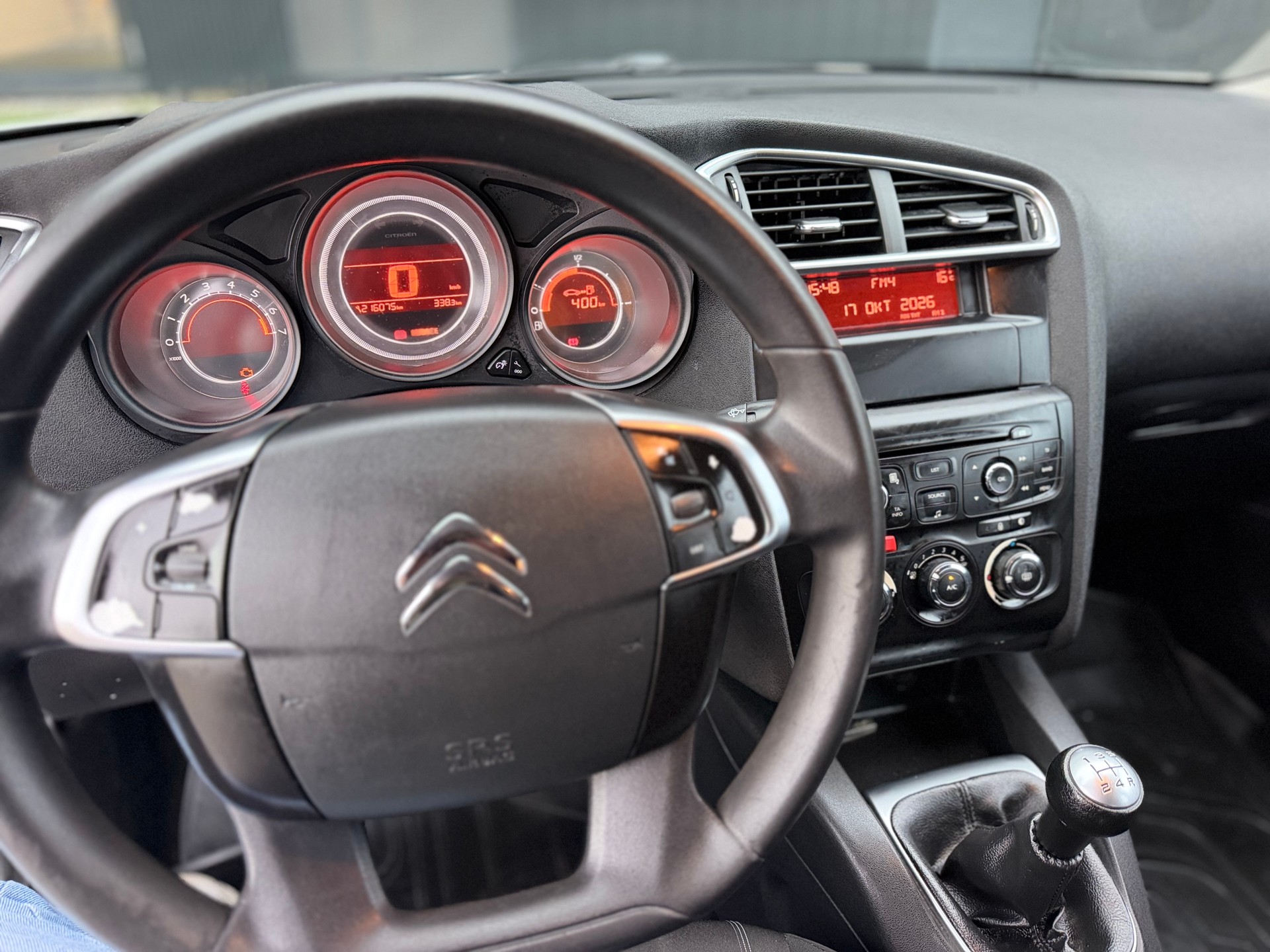 CITROEN C4 1.4 VTi Live-image-9