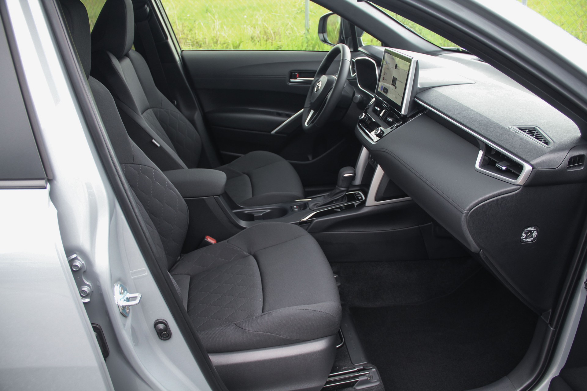 TOYOTA Corolla Cross 2.0 Trend e-CVT ⭐⭐⭐⭐⭐-image-9