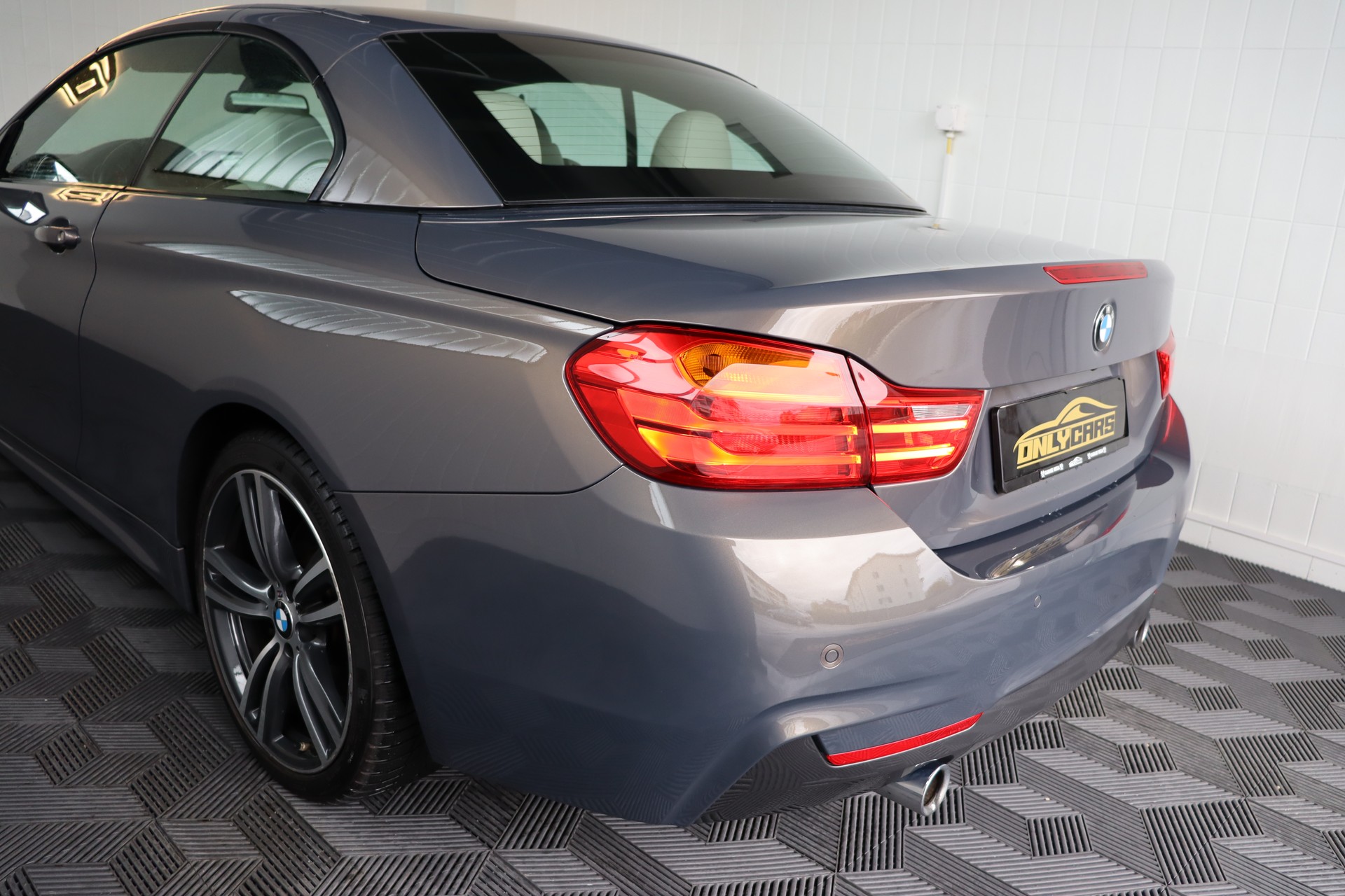 BMW 435I CABRIOLET XDRIVE M SPORT STEPTRONIC * VOLLAUSSTATTUNG * INDIVIDUAL * CHF 320.00 IM MONAT OHNE ANZAHLUNG *-image-14