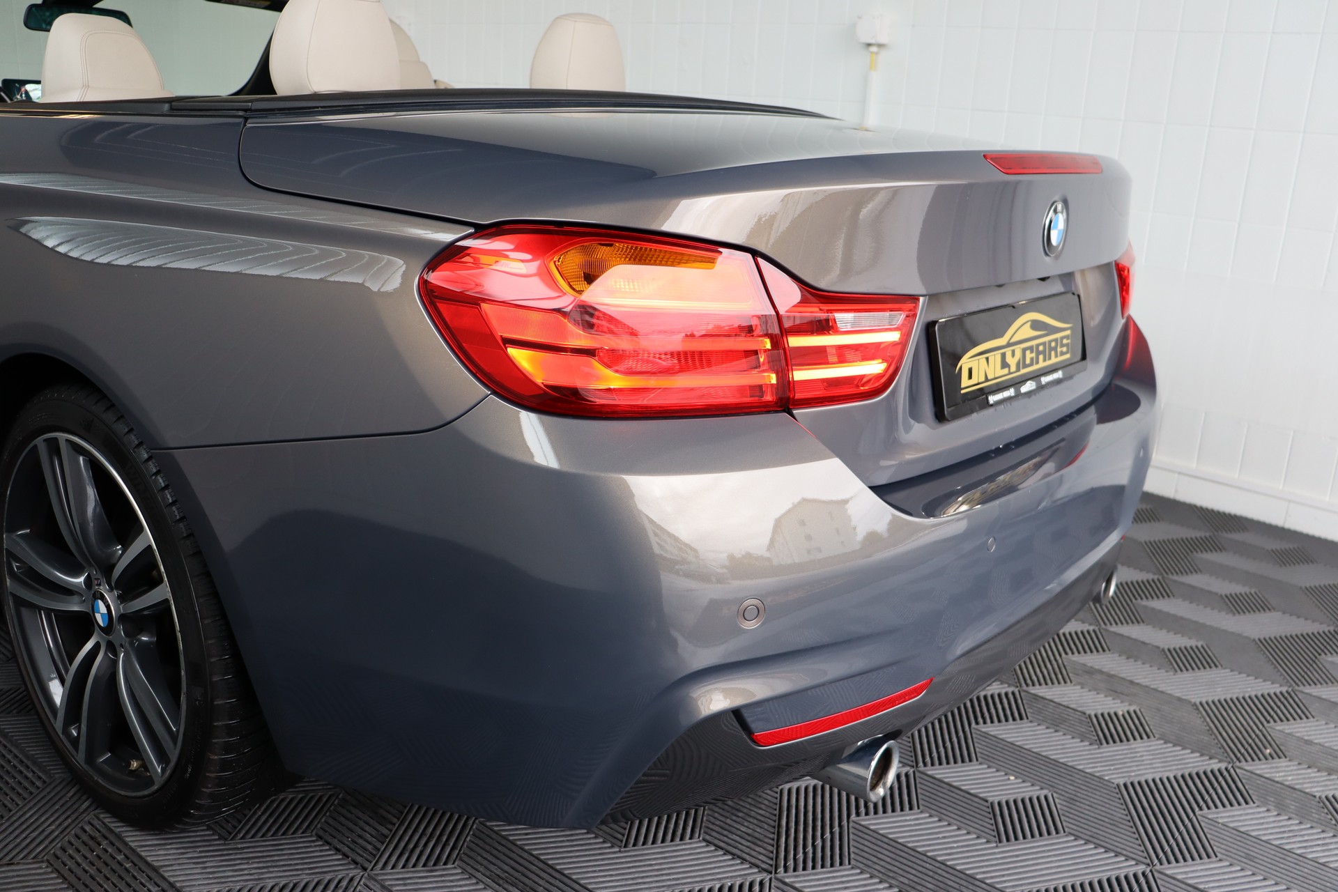 BMW 435I CABRIOLET XDRIVE M SPORT STEPTRONIC * VOLLAUSSTATTUNG * INDIVIDUAL * CHF 320.00 IM MONAT OHNE ANZAHLUNG *-image-11