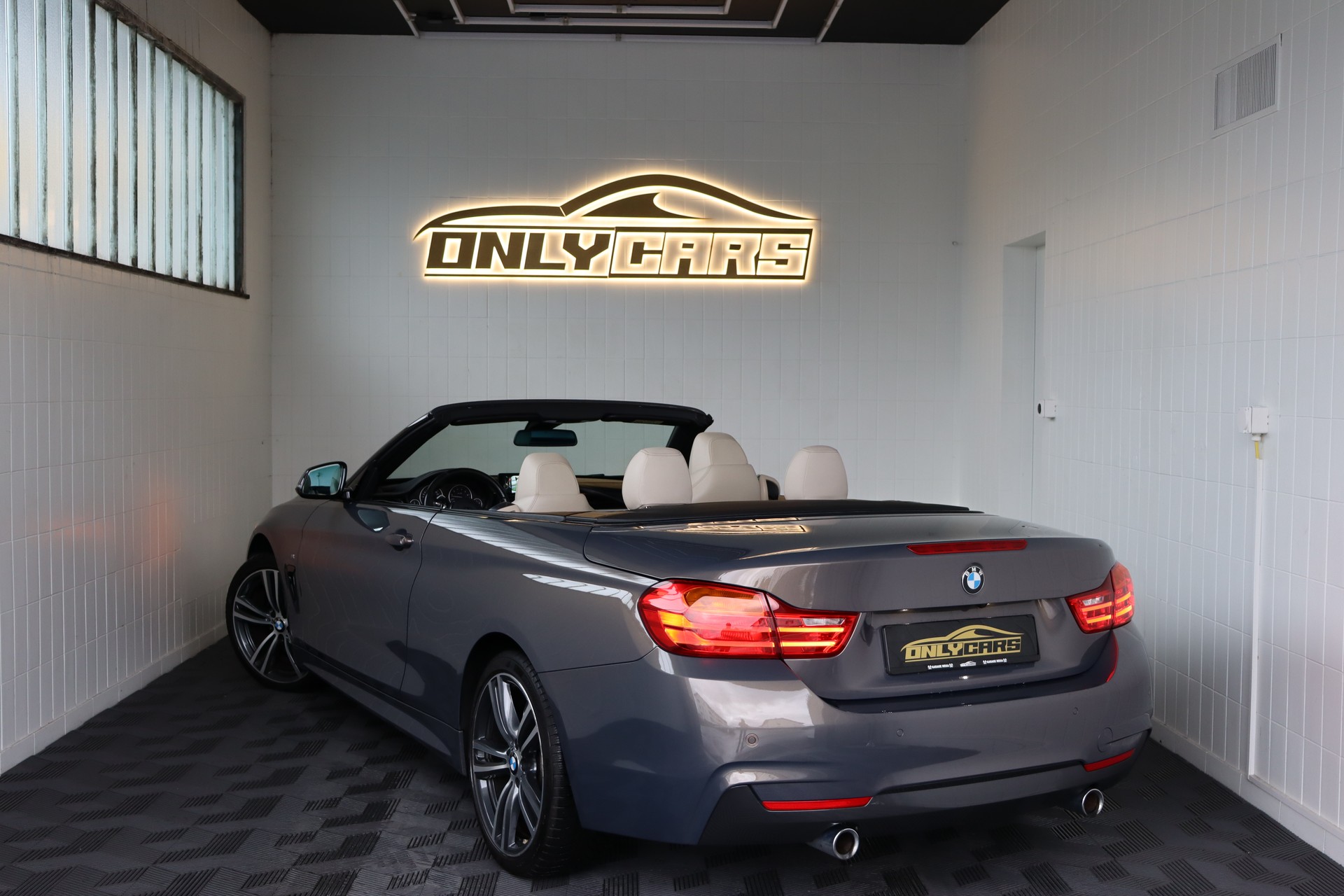 BMW 435I CABRIOLET XDRIVE M SPORT STEPTRONIC * VOLLAUSSTATTUNG * INDIVIDUAL * CHF 320.00 IM MONAT OHNE ANZAHLUNG *-image-8