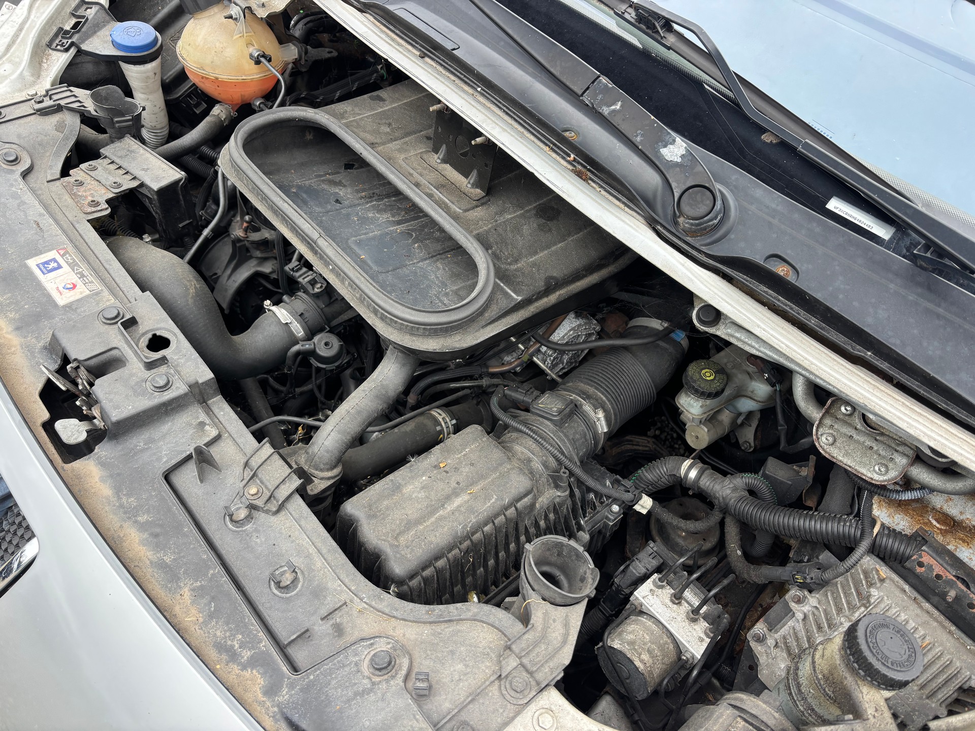 PEUGEOT Expert Tepee 2.0 HDi Confort L1-image-15