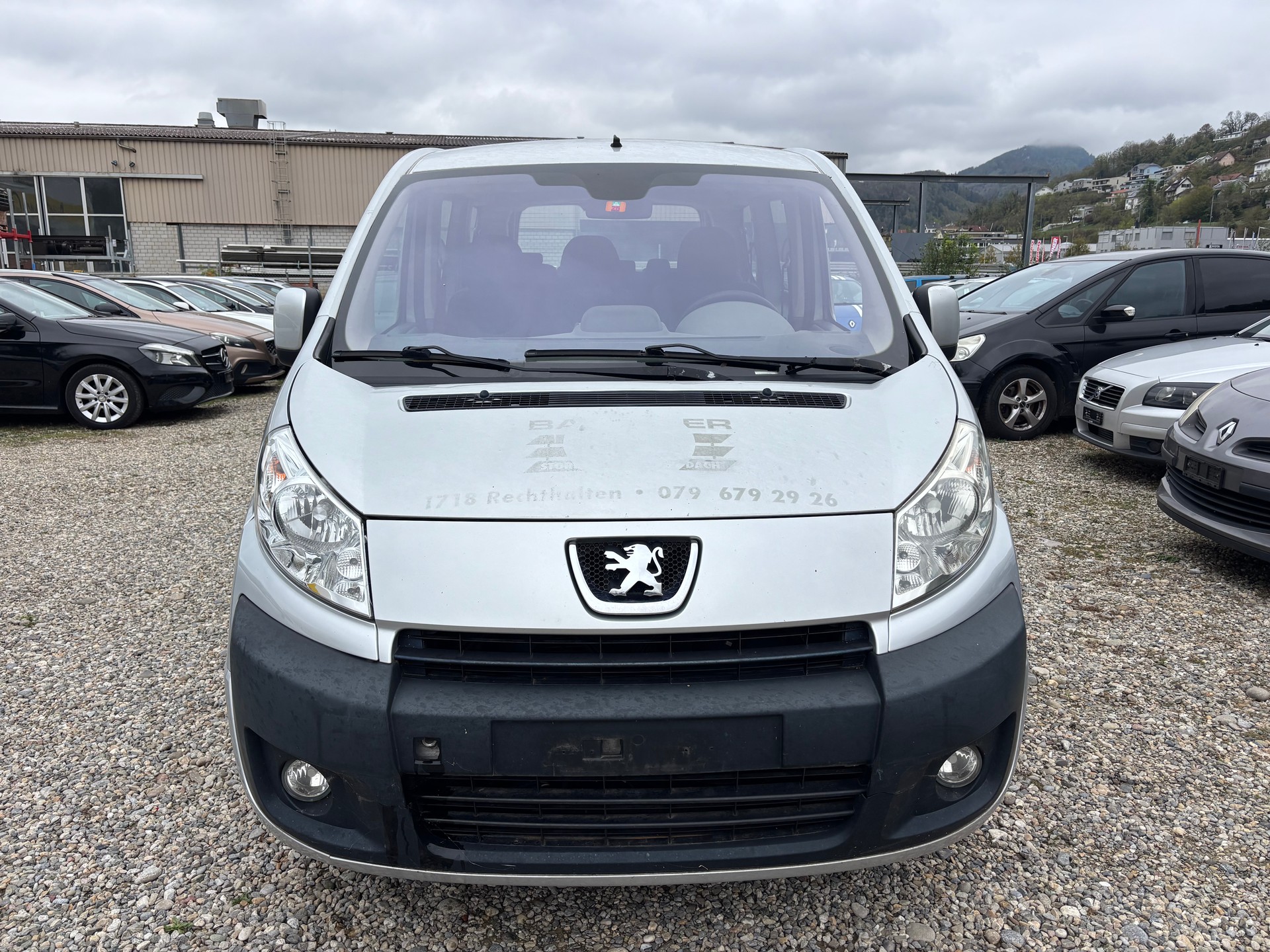 PEUGEOT Expert Tepee 2.0 HDi Confort L1-image-4
