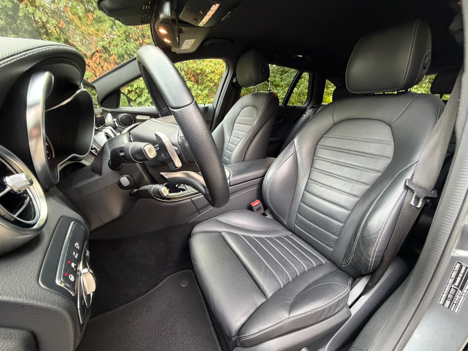 MERCEDES-BENZ C 250 d Swiss Star AMG Line 4Matic 9G-Tronic-image-13