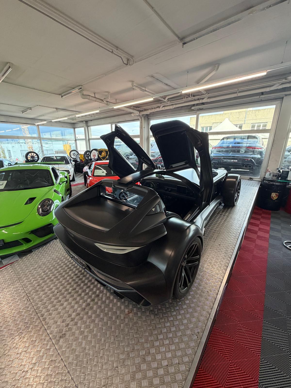 DONKERVOORT F 22-image-23