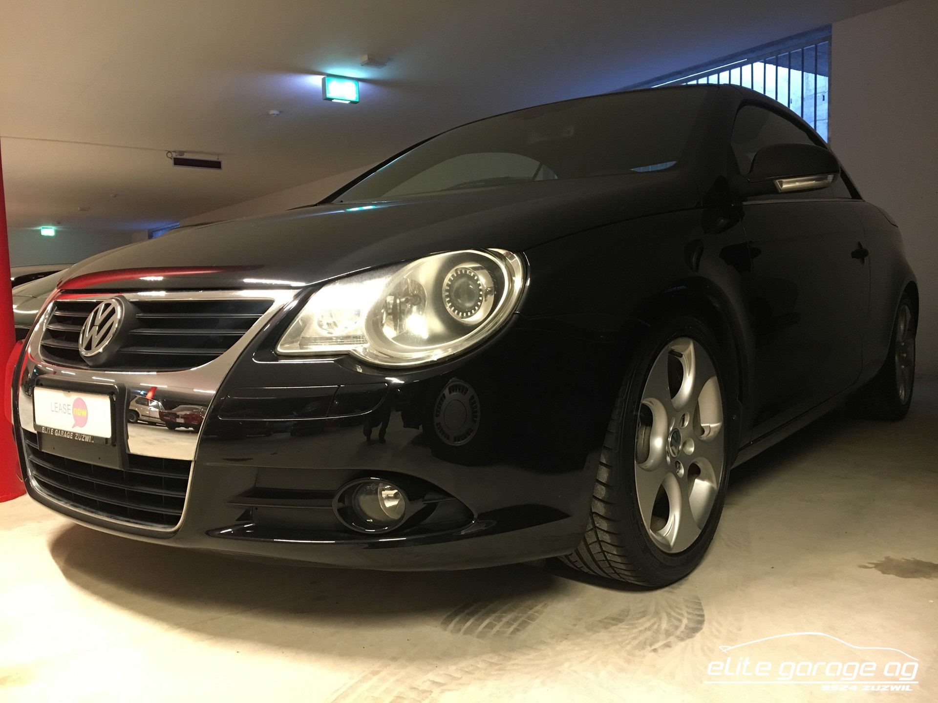 VW Eos 2.0 FSI T-image-0