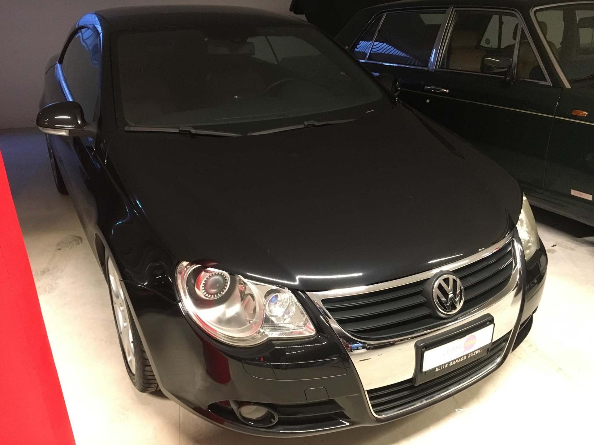 VW Eos 2.0 FSI T-image-2