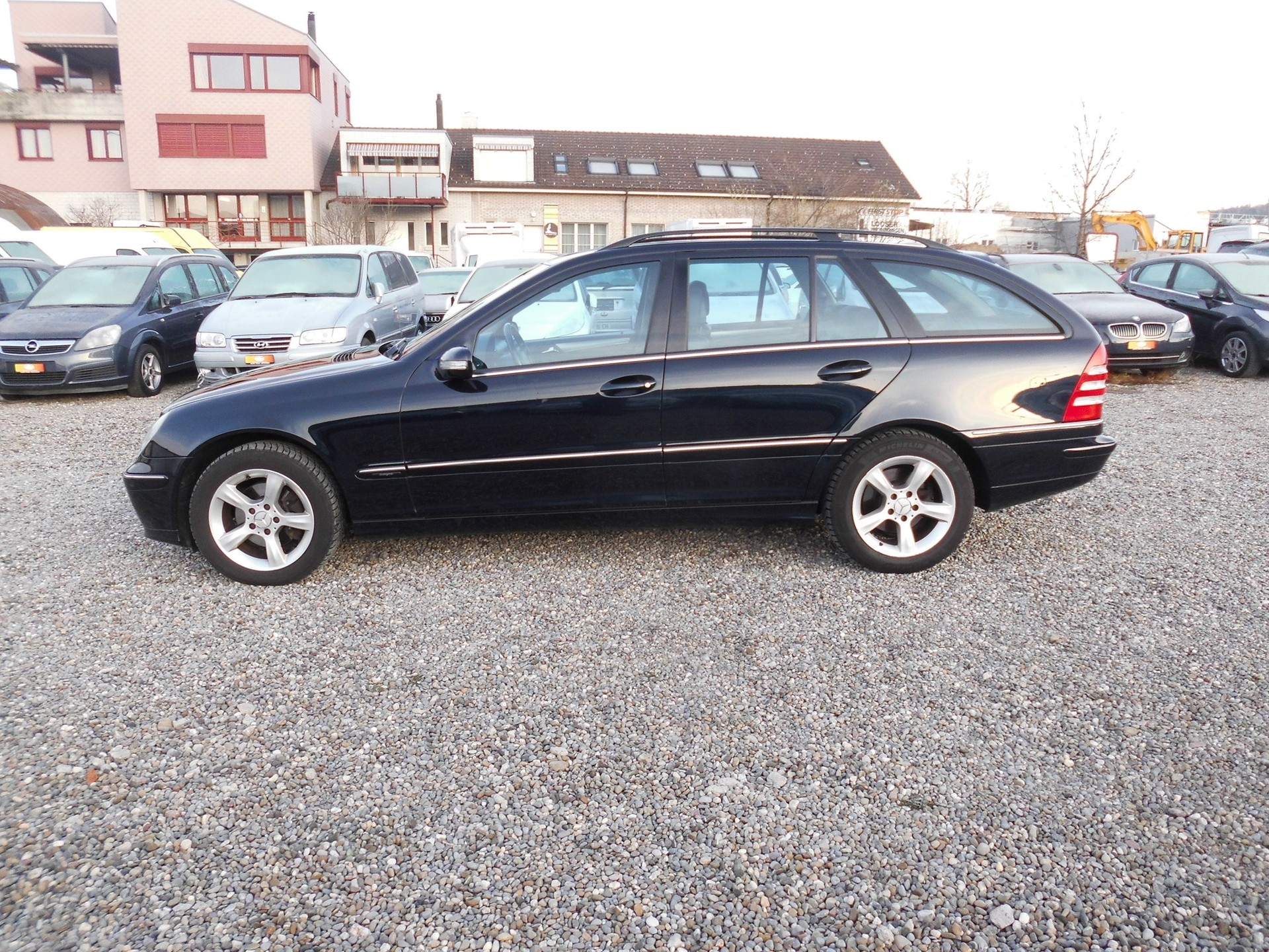 MERCEDES-BENZ C 180 Kompressor Avantgarde-image-9