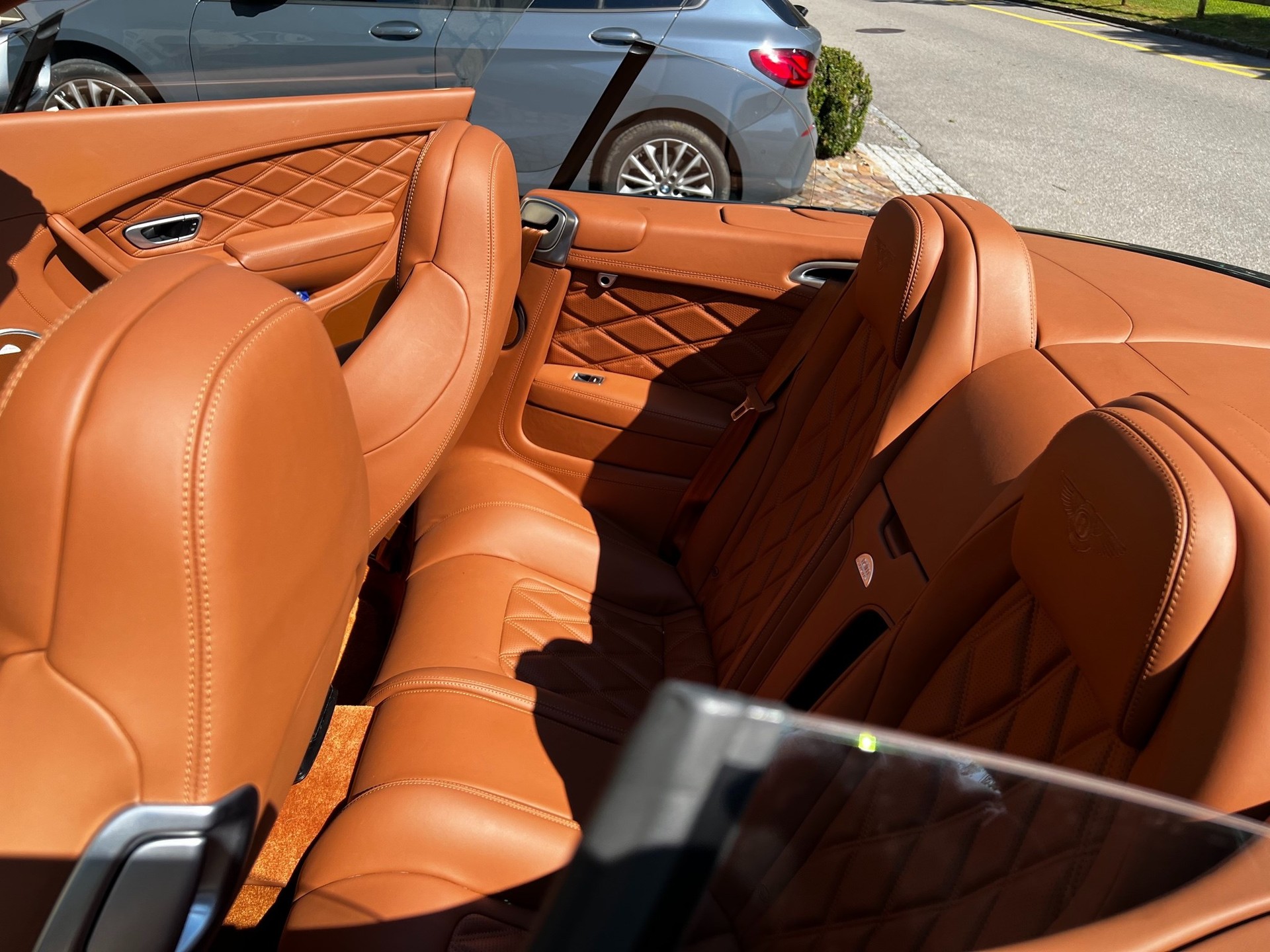 BENTLEY Continental GTC Speed 6.0 W12-image-8