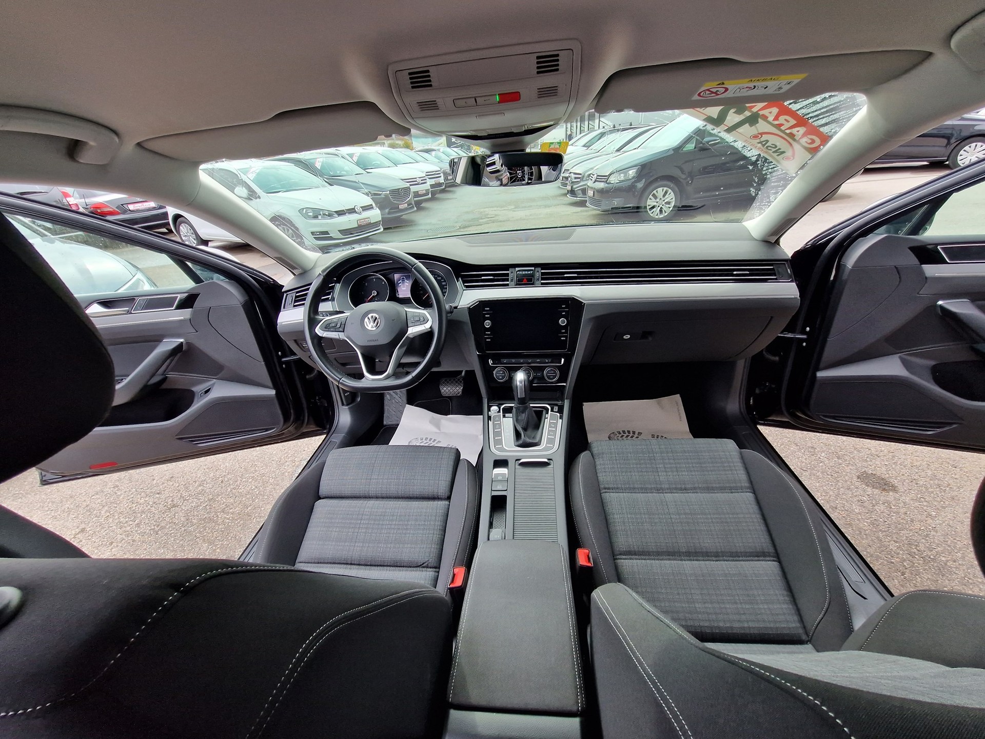 VW Passat 2.0 TDI BMT Business DSG-image-8